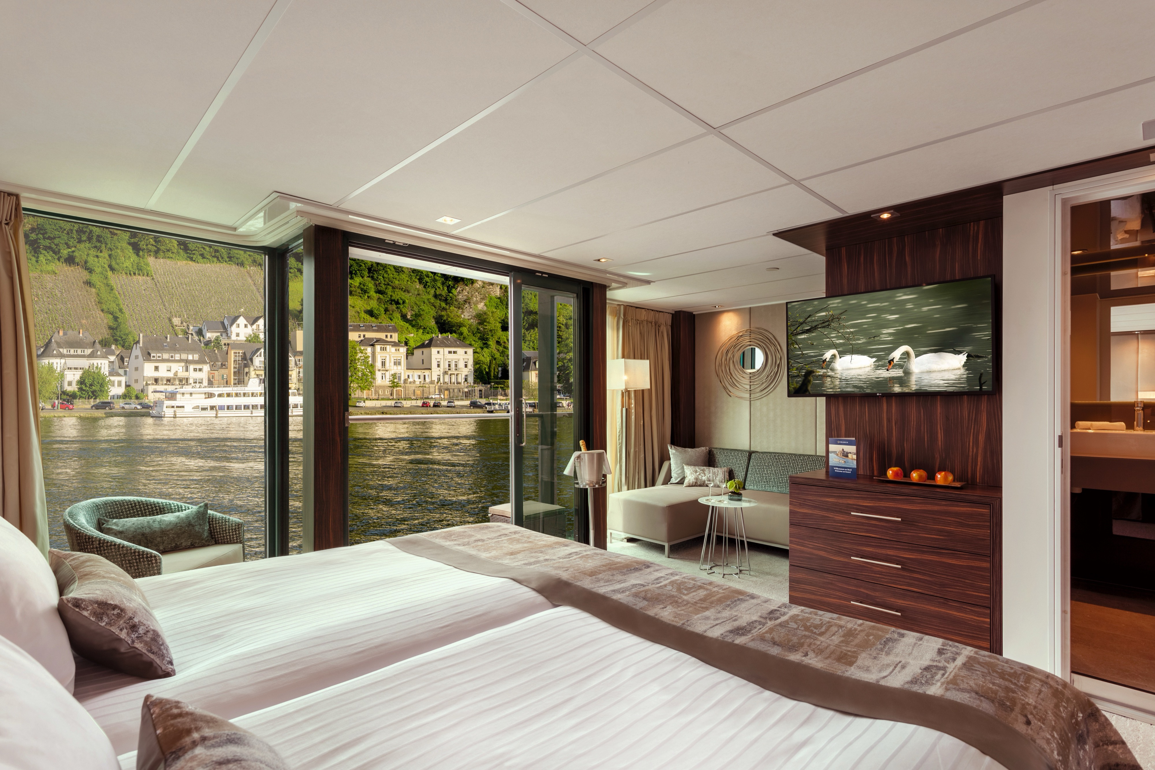 AMADEUS Imperial 18