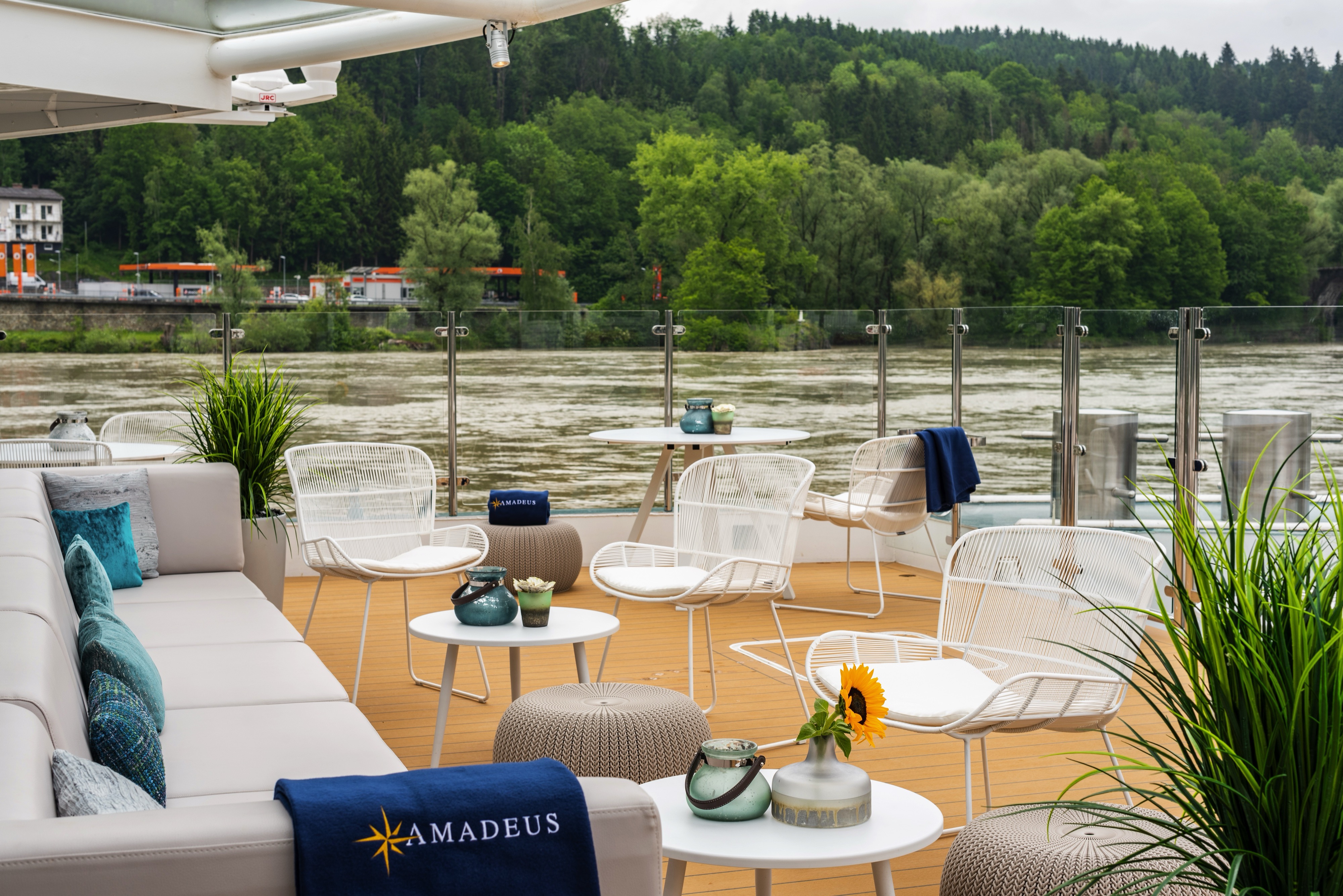 AMADEUS Star 11