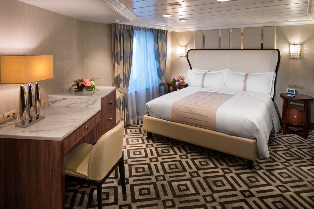 Azamara Onward 17