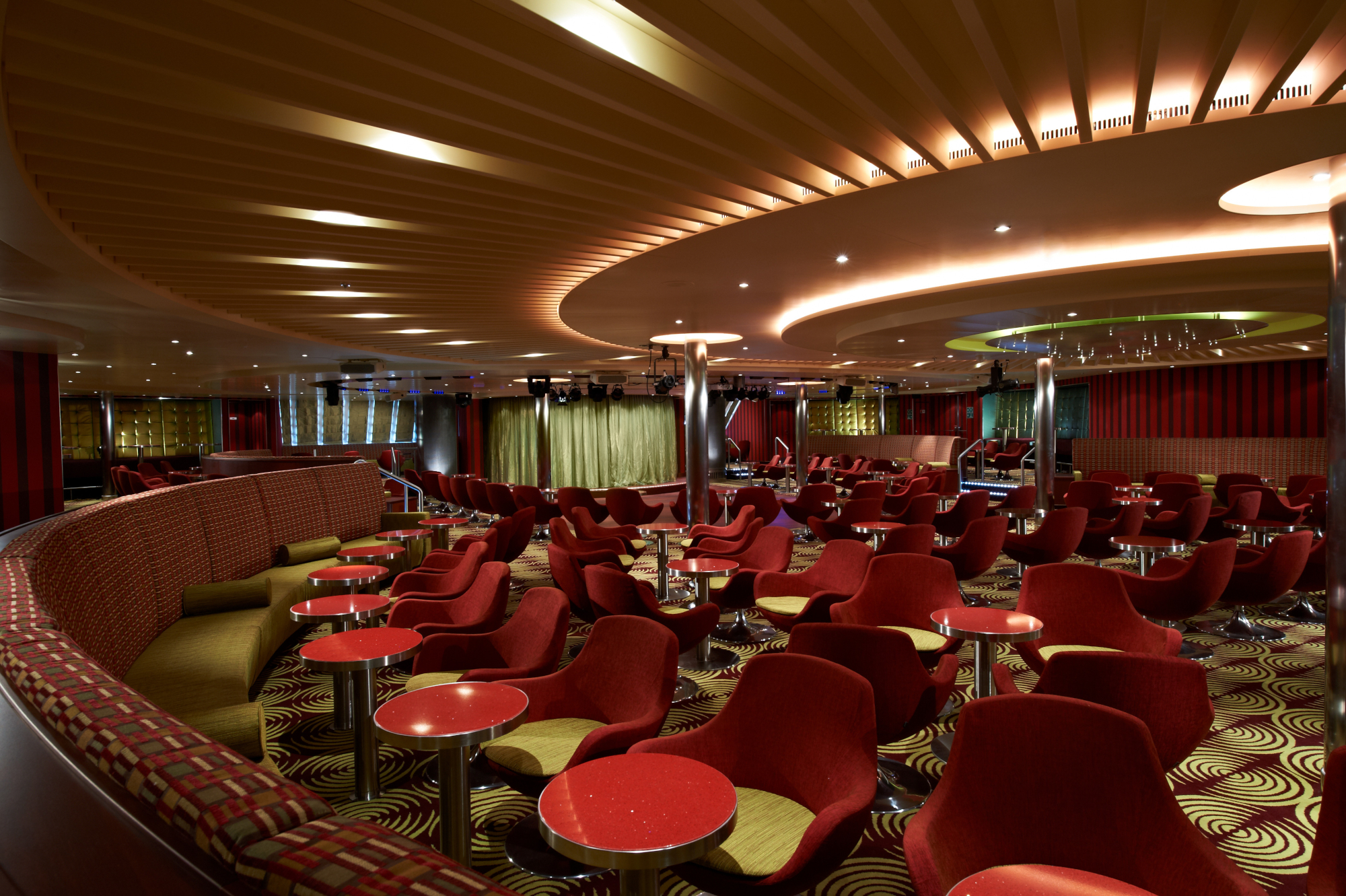 Carnival Breeze 24