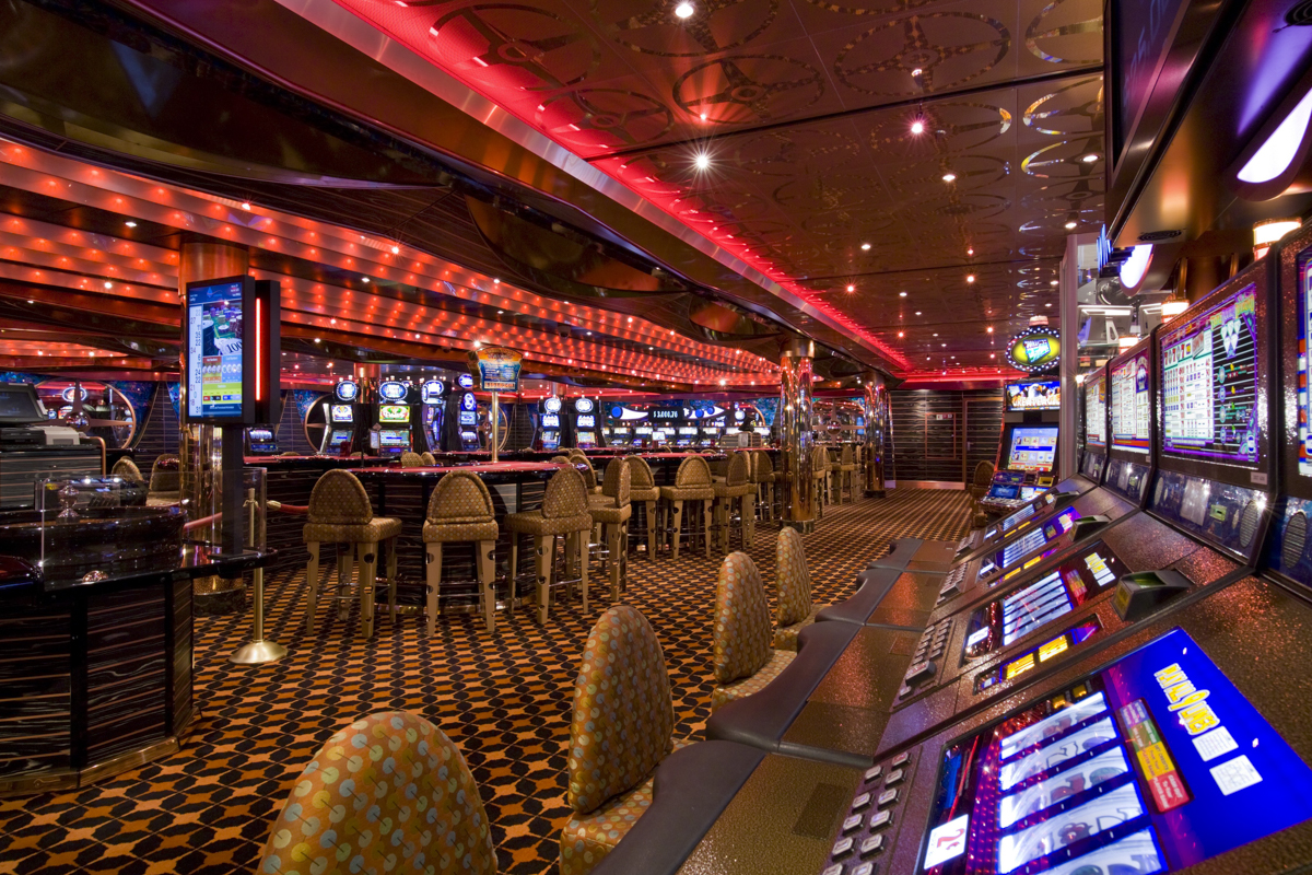 Carnival Dream 15