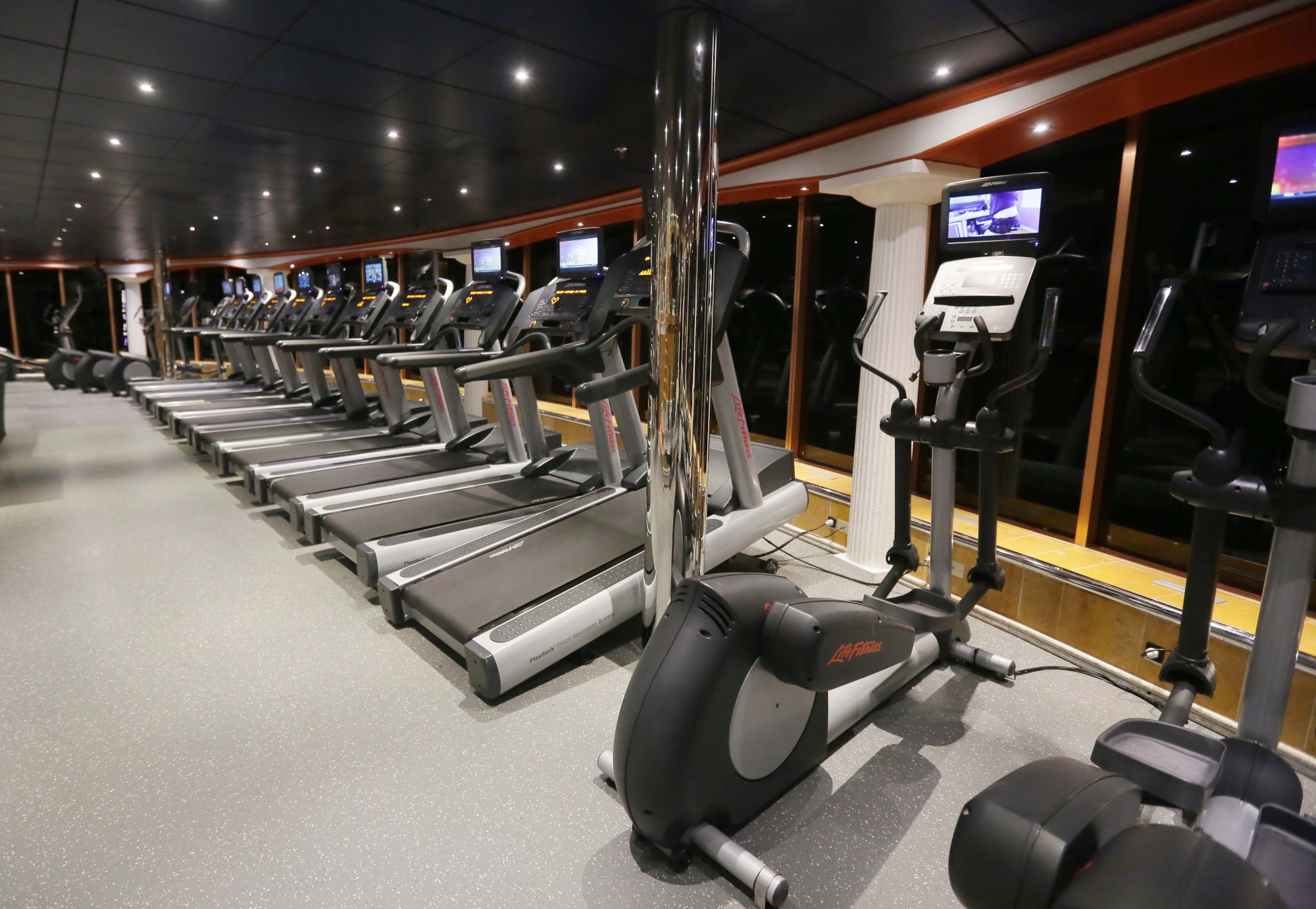 Carnival Legend 22