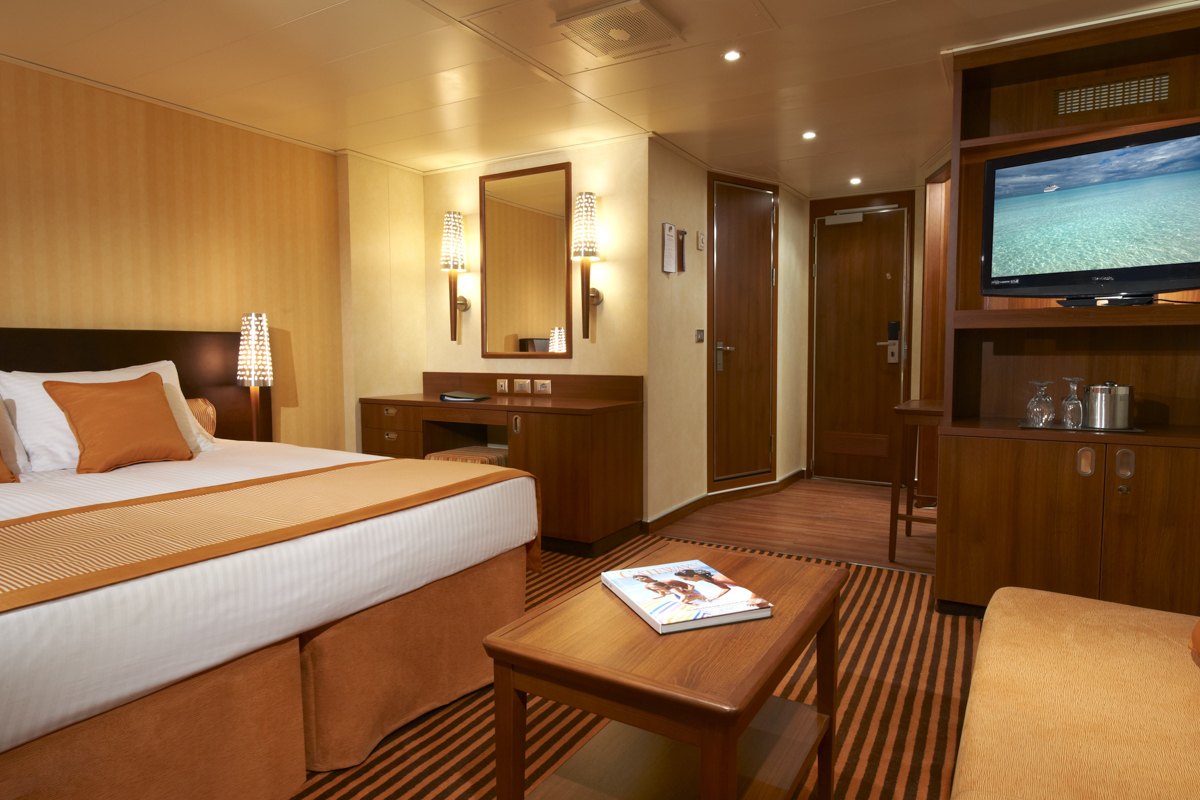 Carnival Magic 34