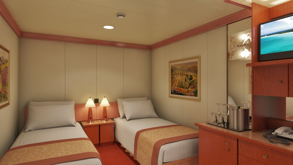 Carnival Valor 16