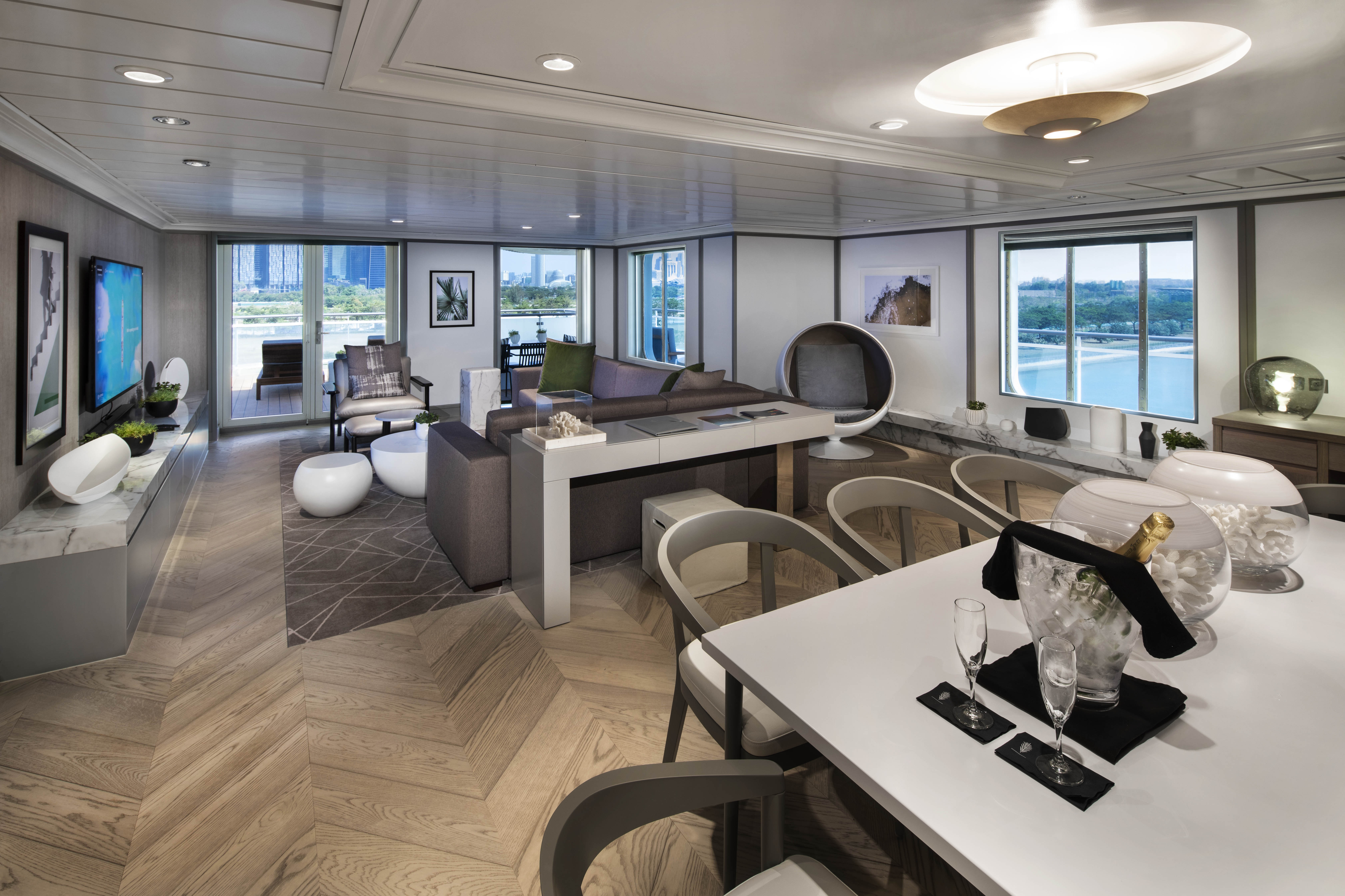 Celebrity Summit 39