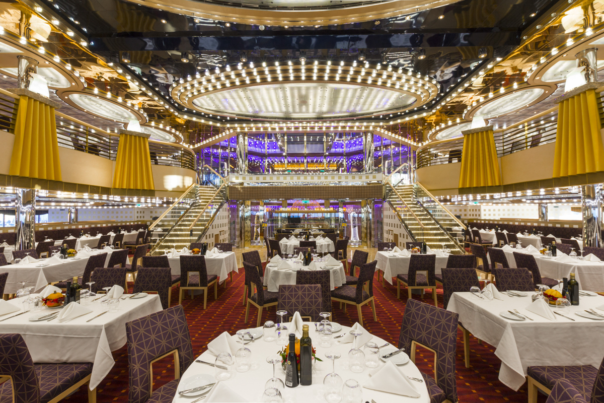 Costa Diadema 6