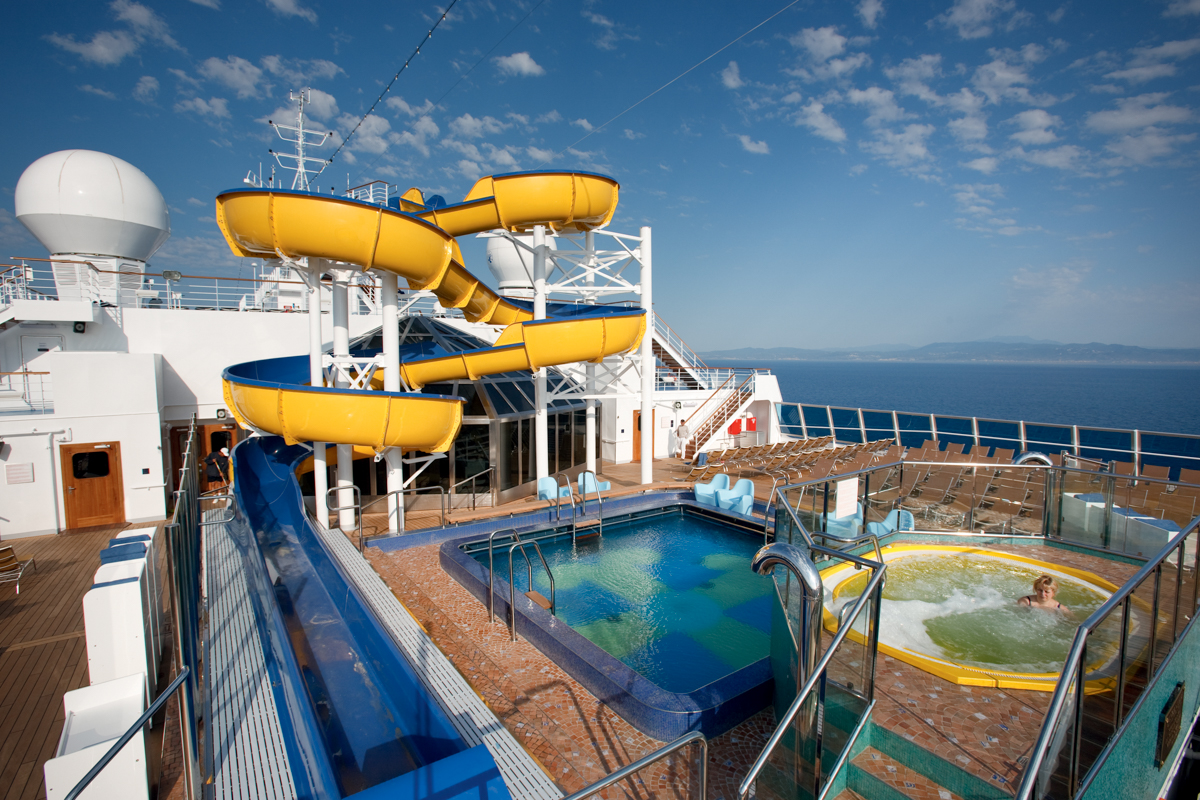 Costa Pacifica 4