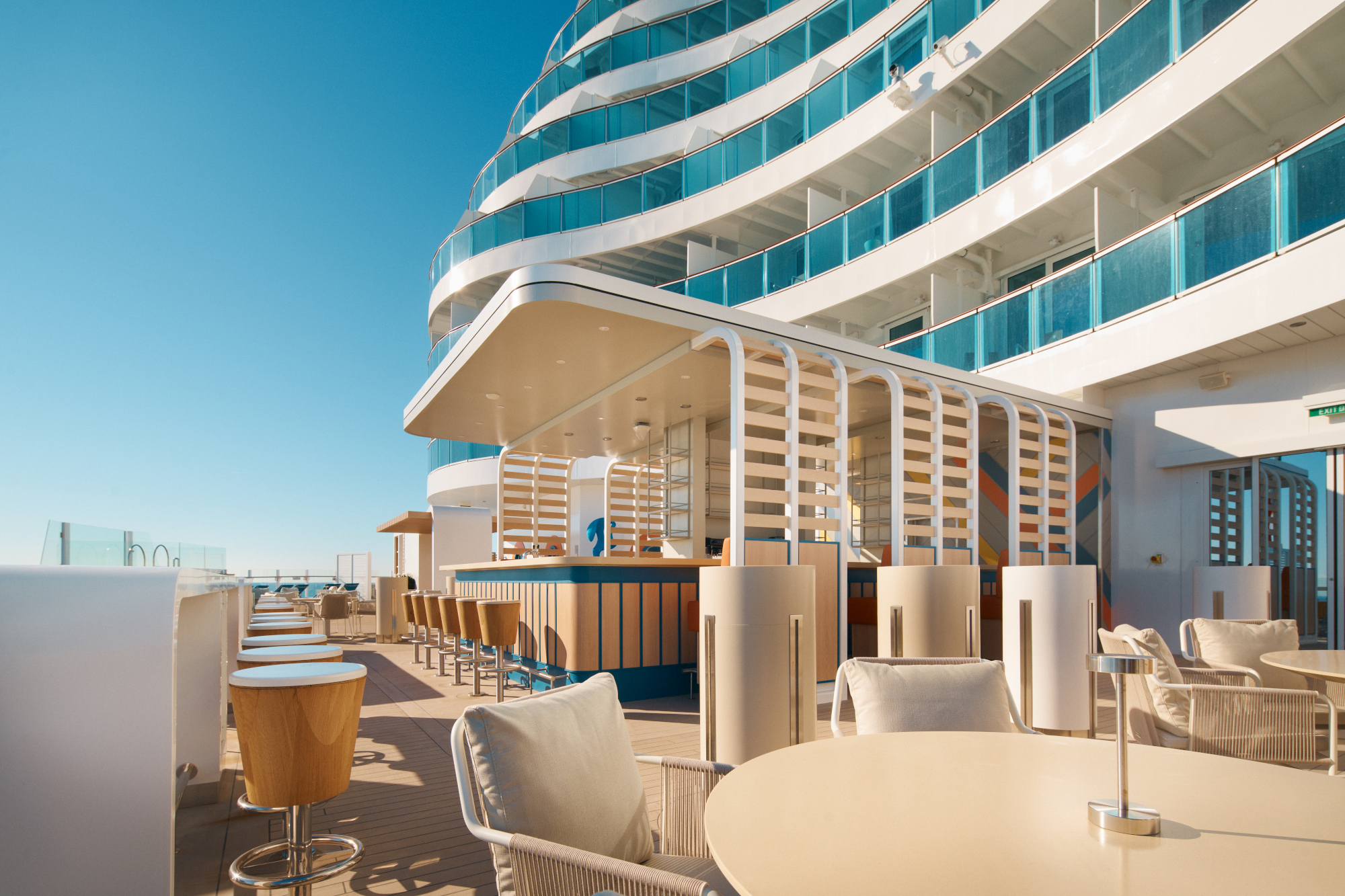 Costa Toscana 12