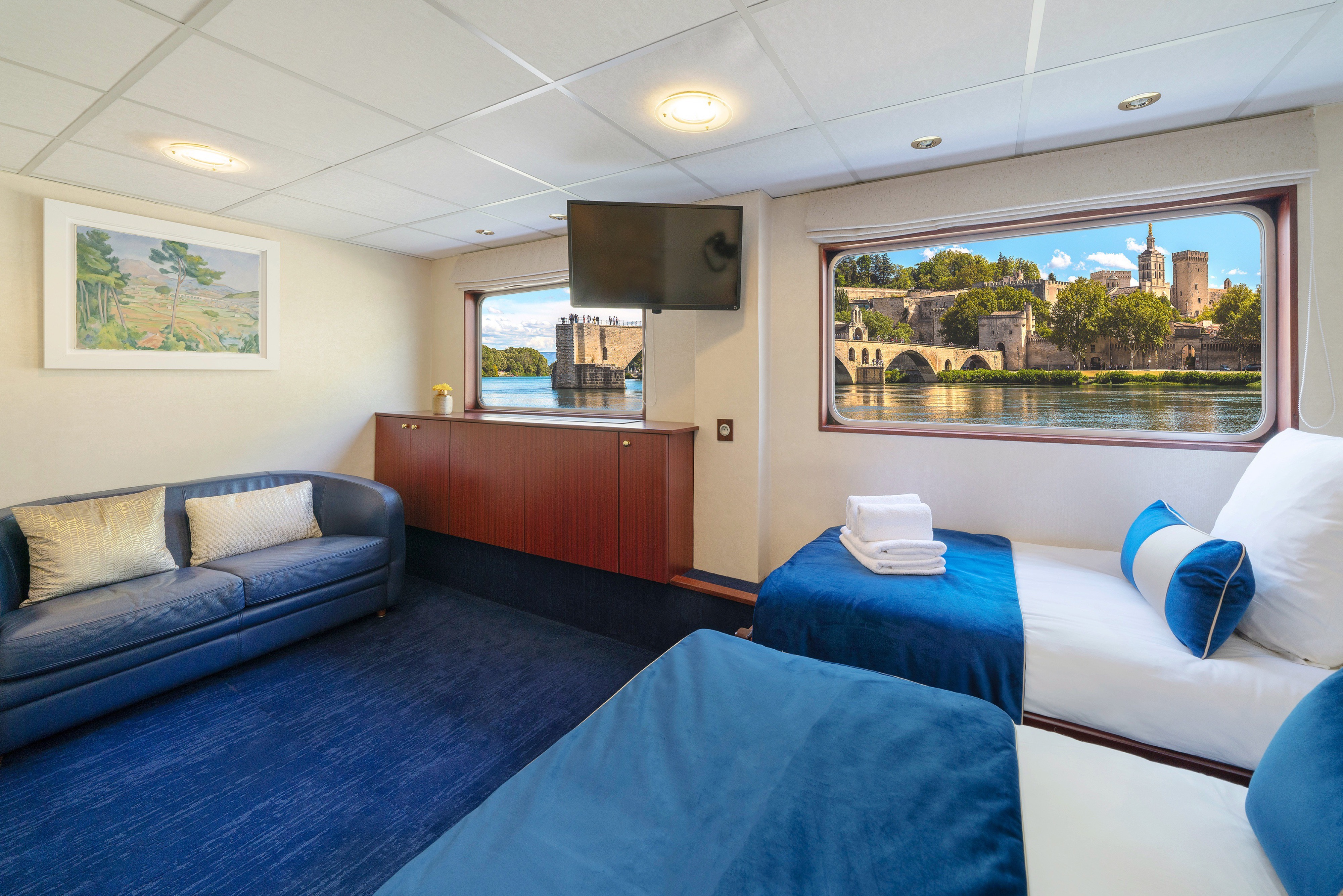 MS Mistral 14