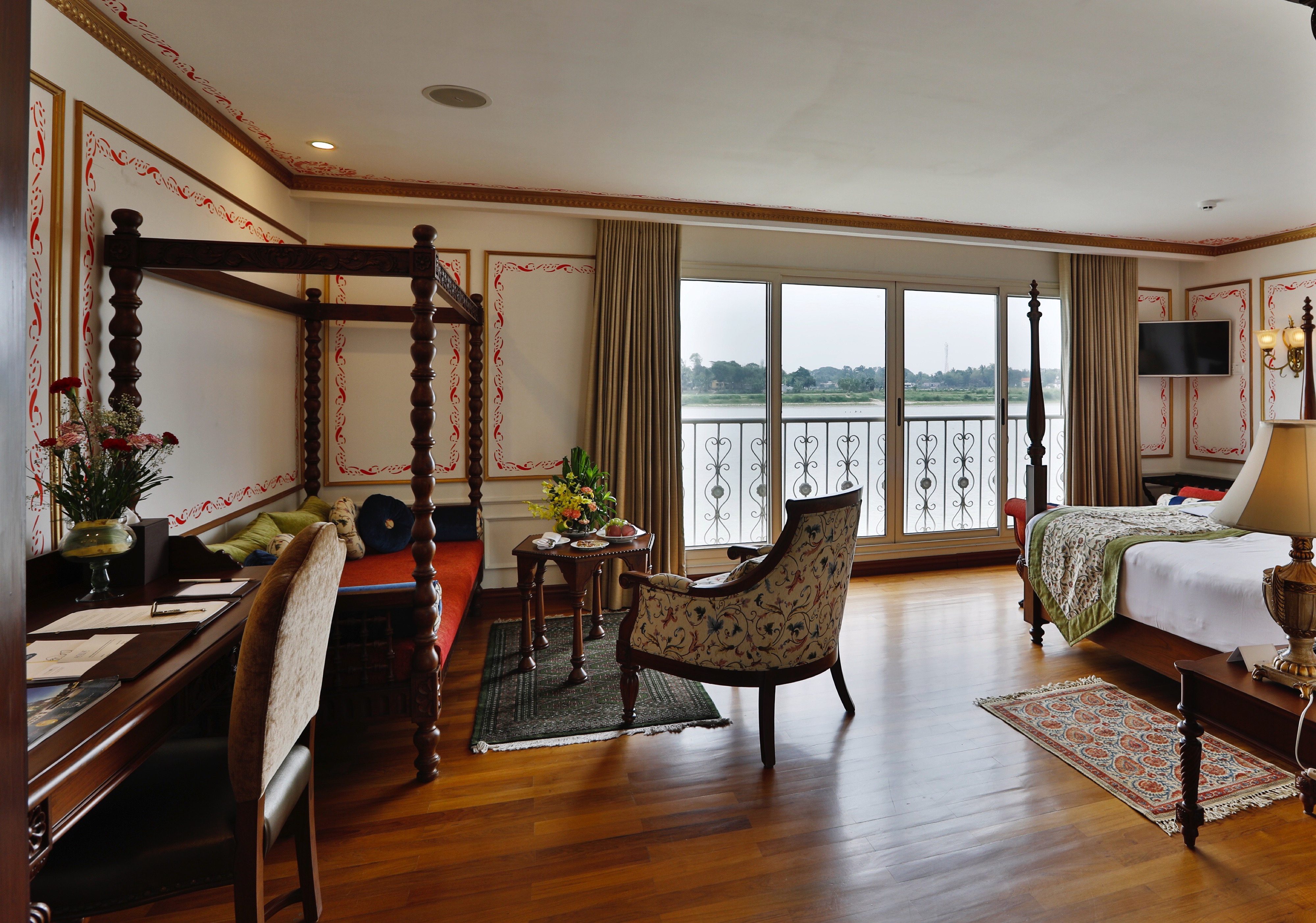 RV Ganges Voyager 29