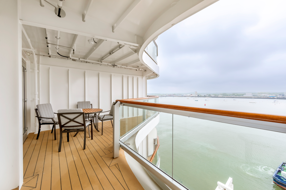 Queen Anne 68