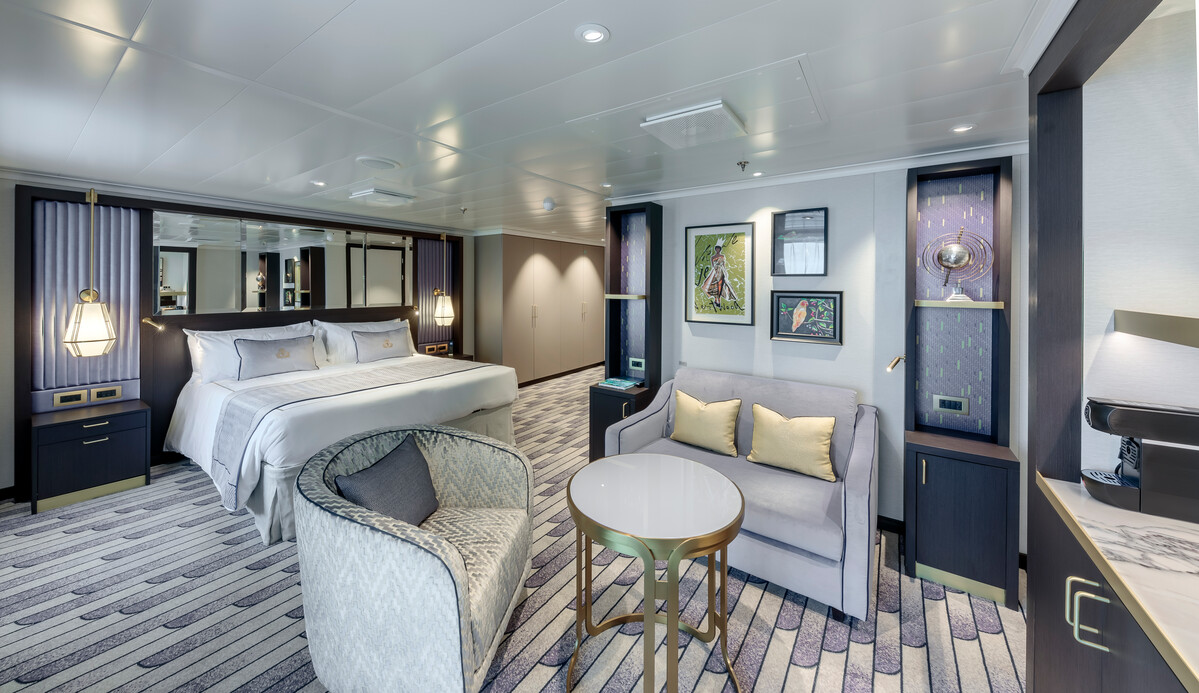 Queen Anne 76