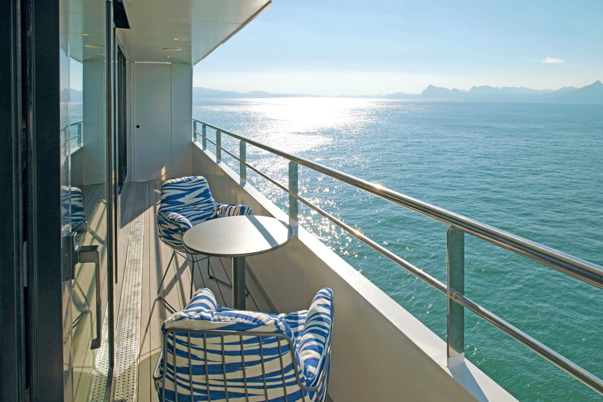 Emerald Sakara 17