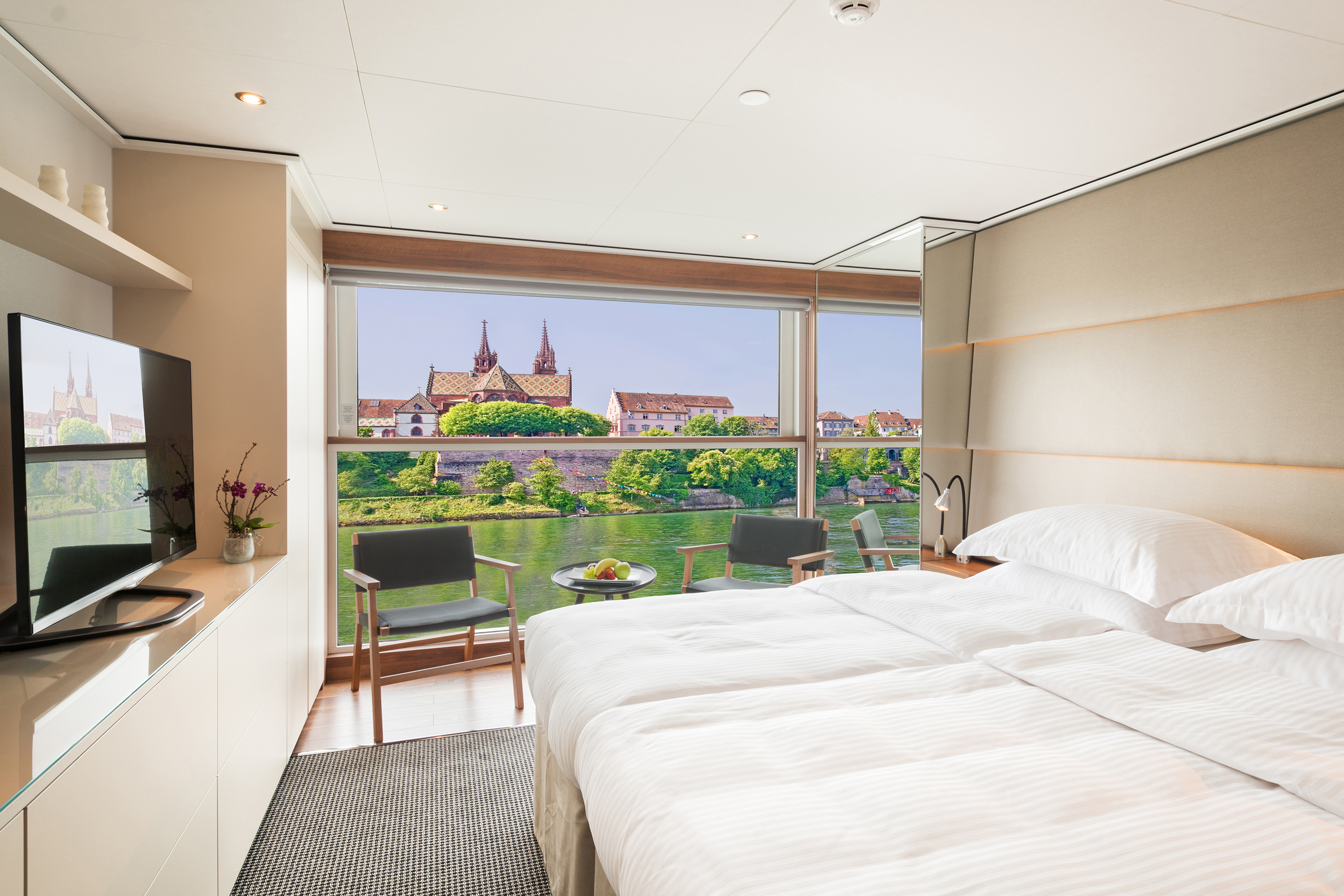 Emerald Sun 32
