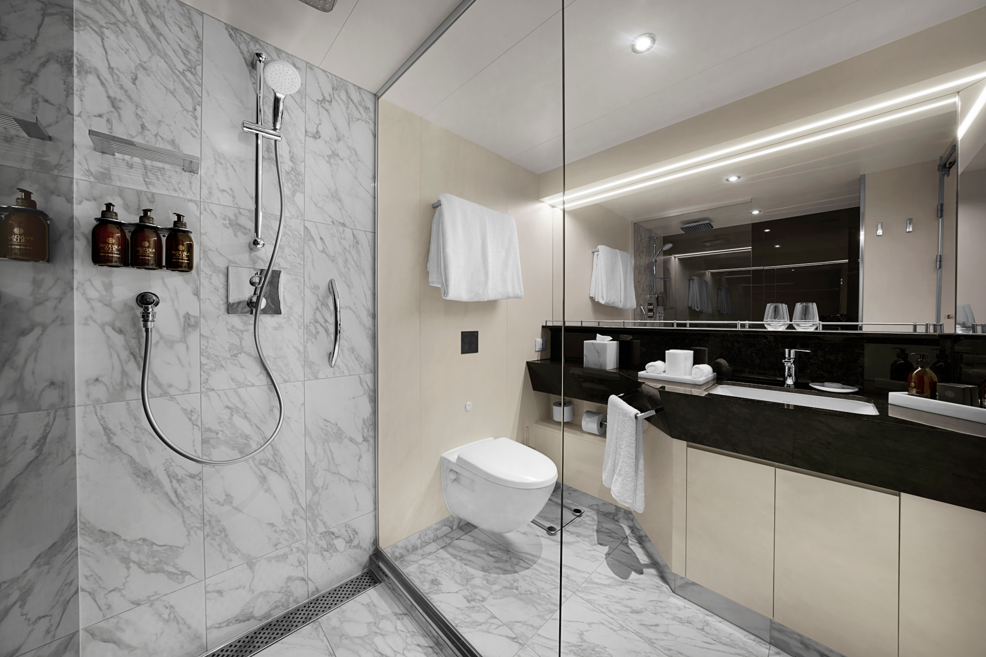 Explora II 85