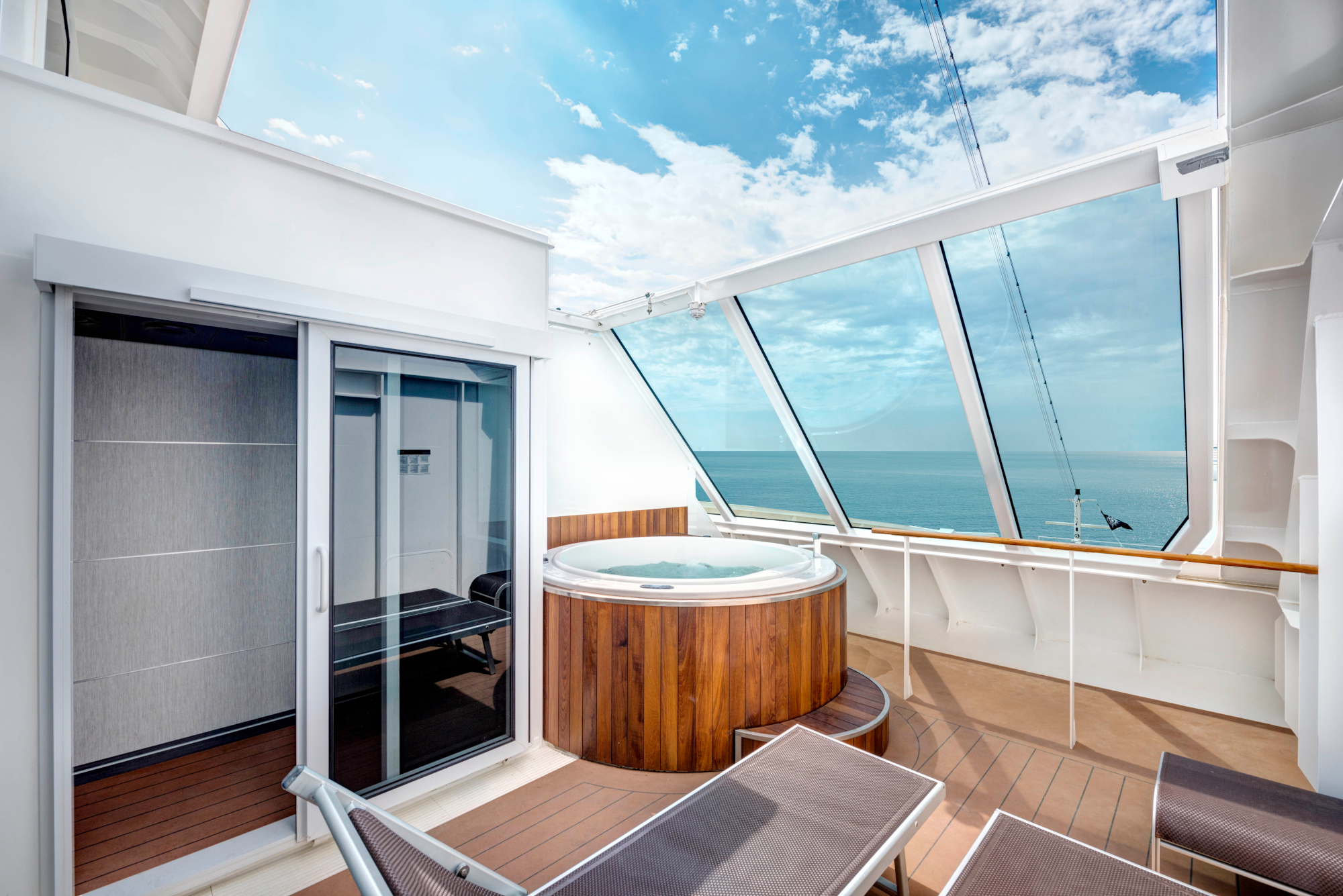 MSC Bellissima 32