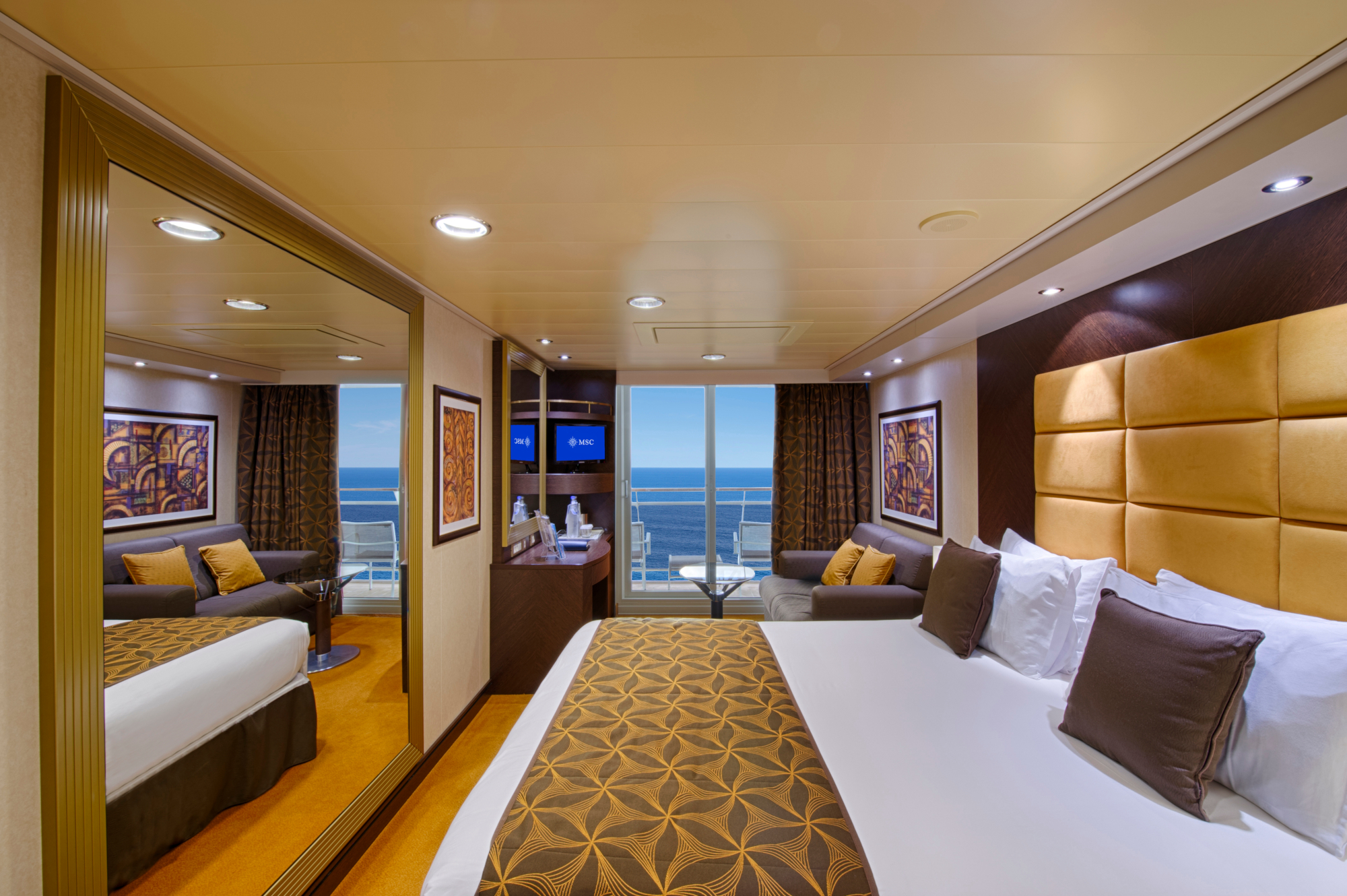 MSC Divina 28