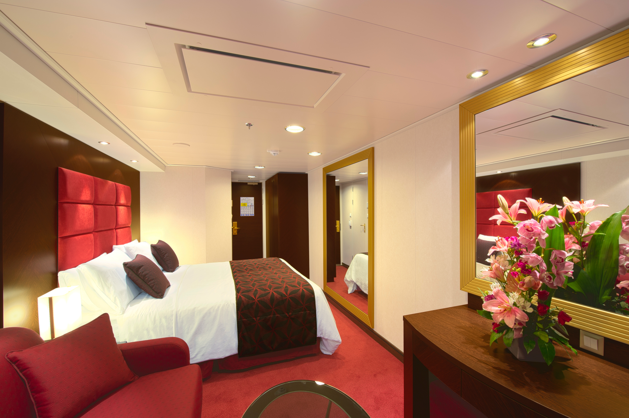 MSC Divina 30