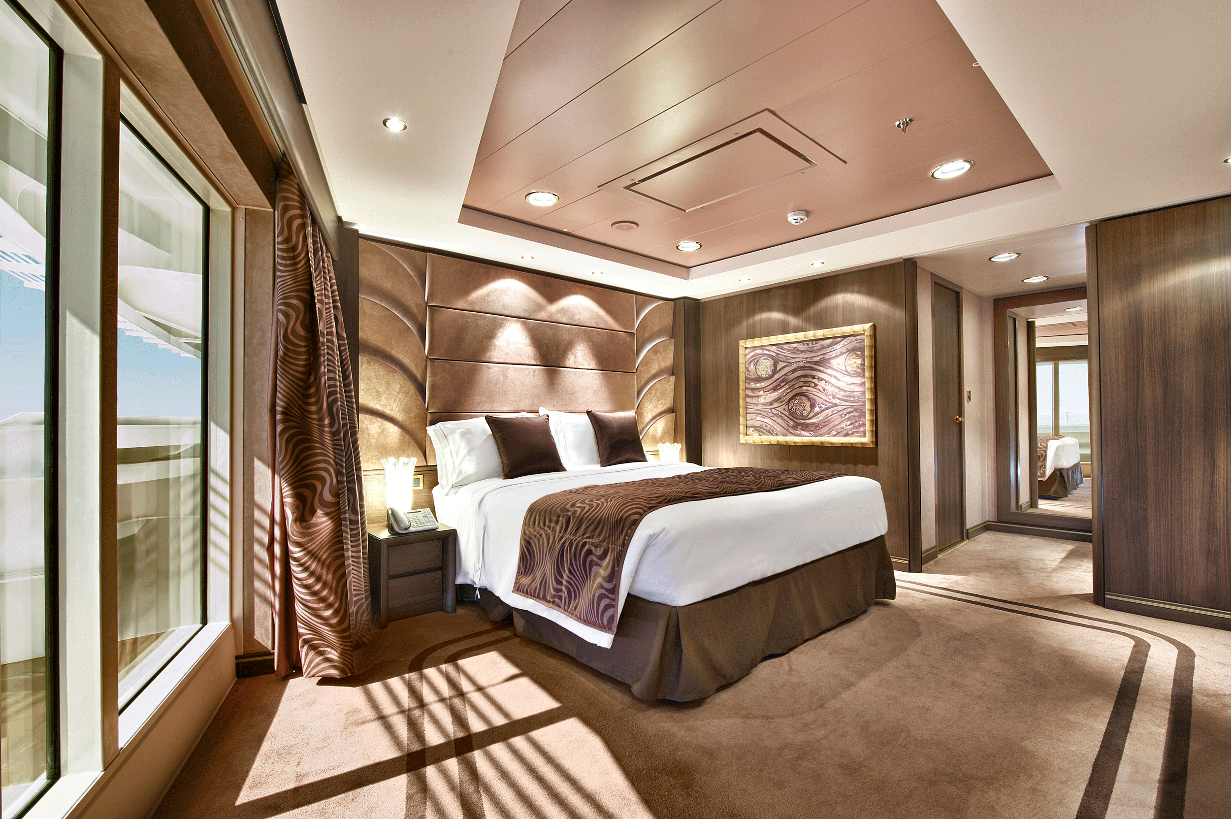 MSC Divina 40