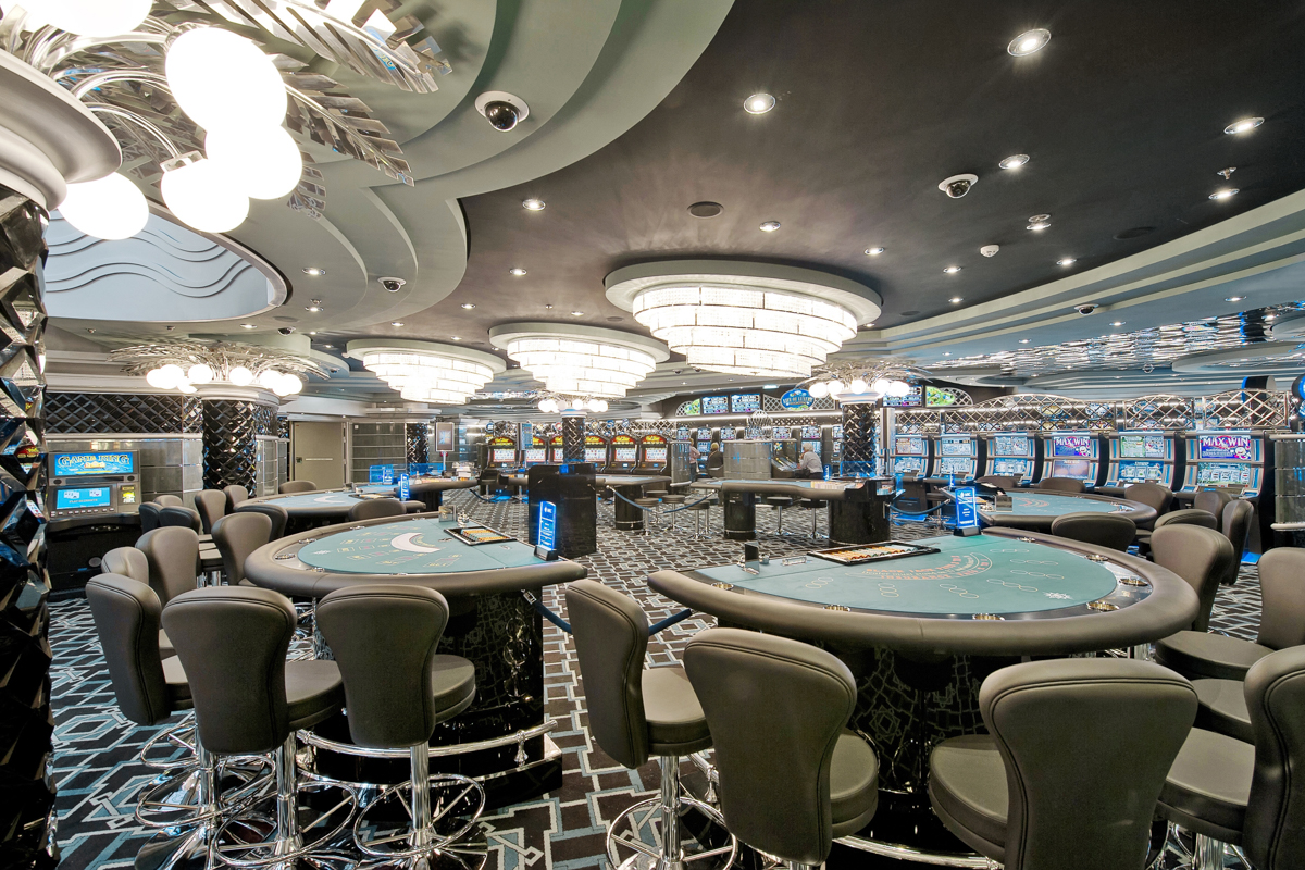 MSC Divina 19