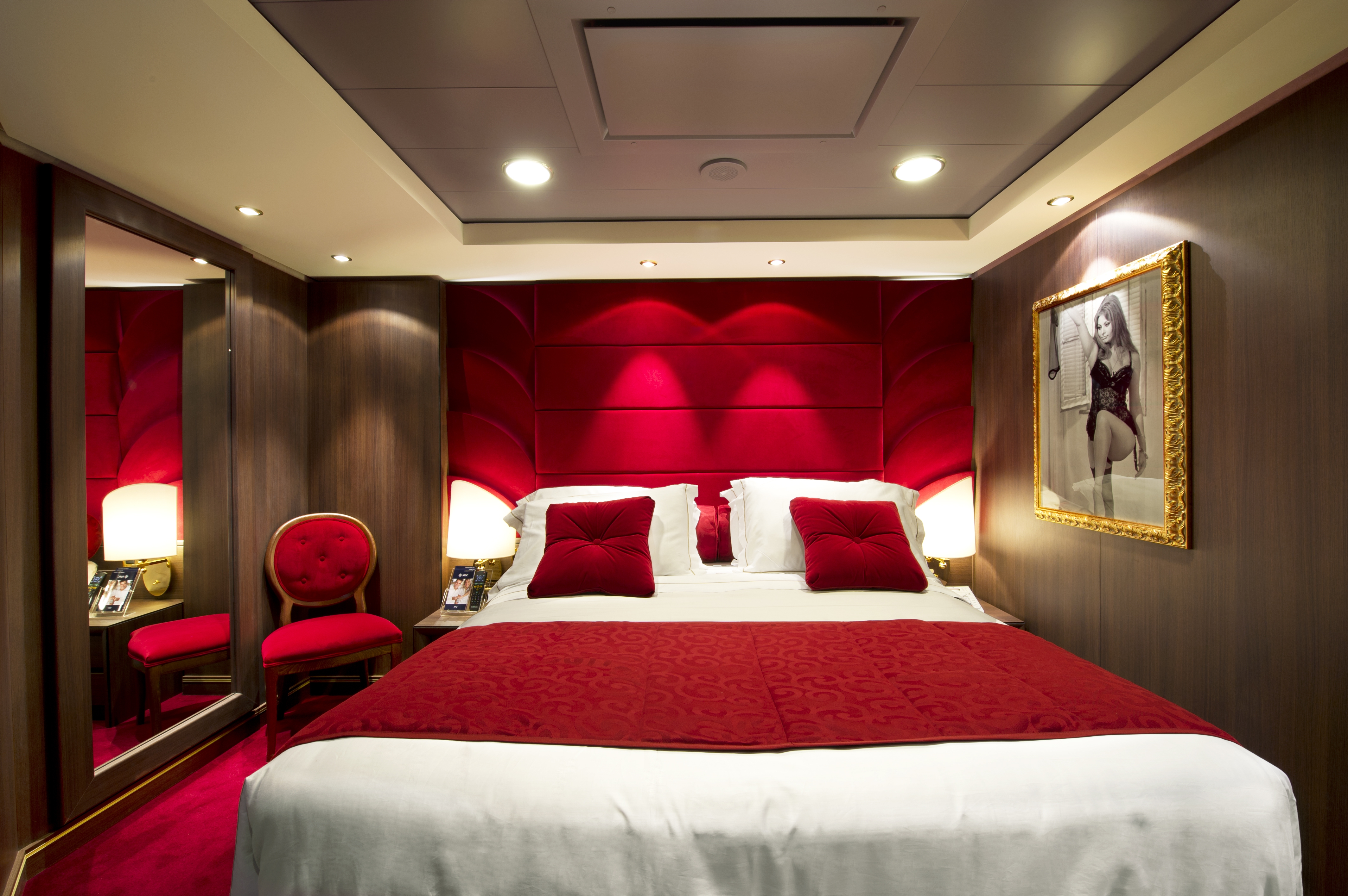 MSC Fantasia 19