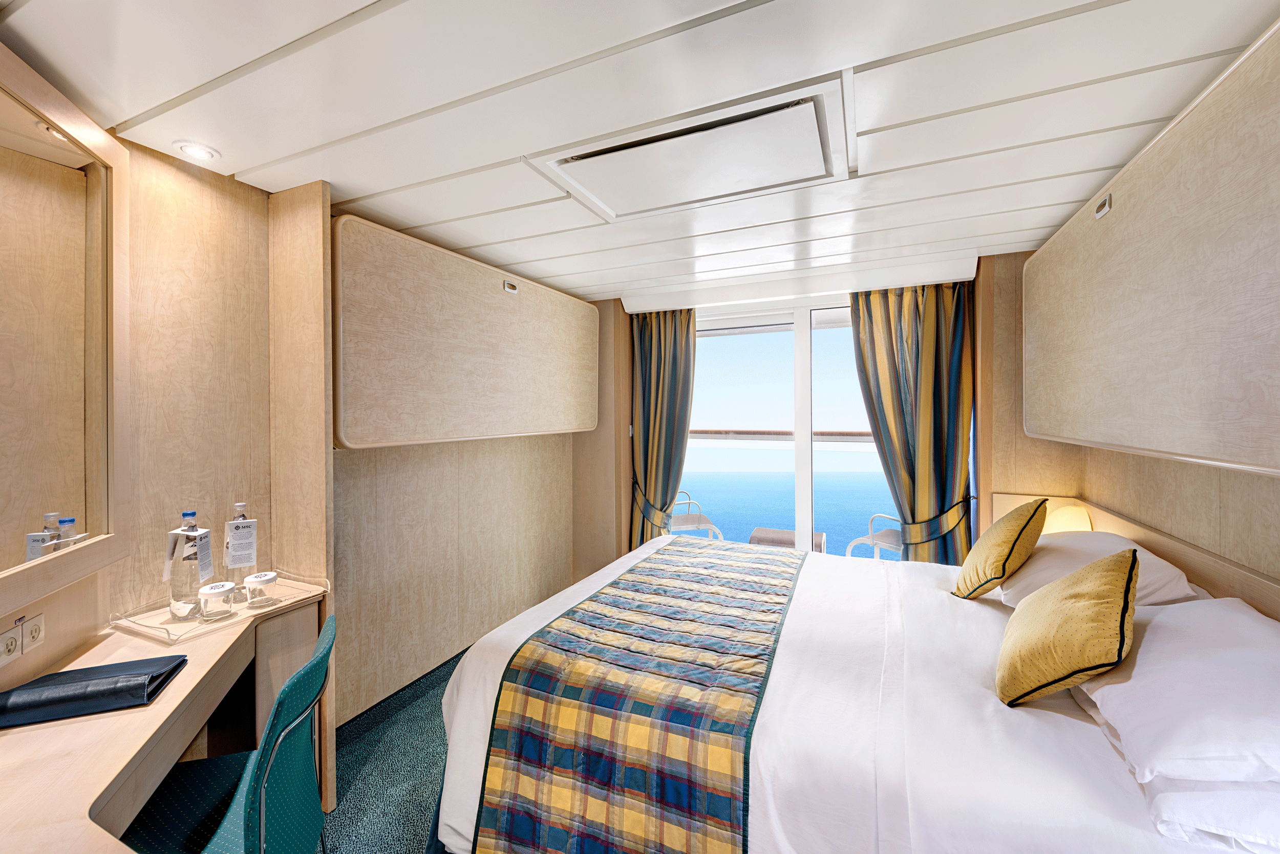MSC Lirica 25