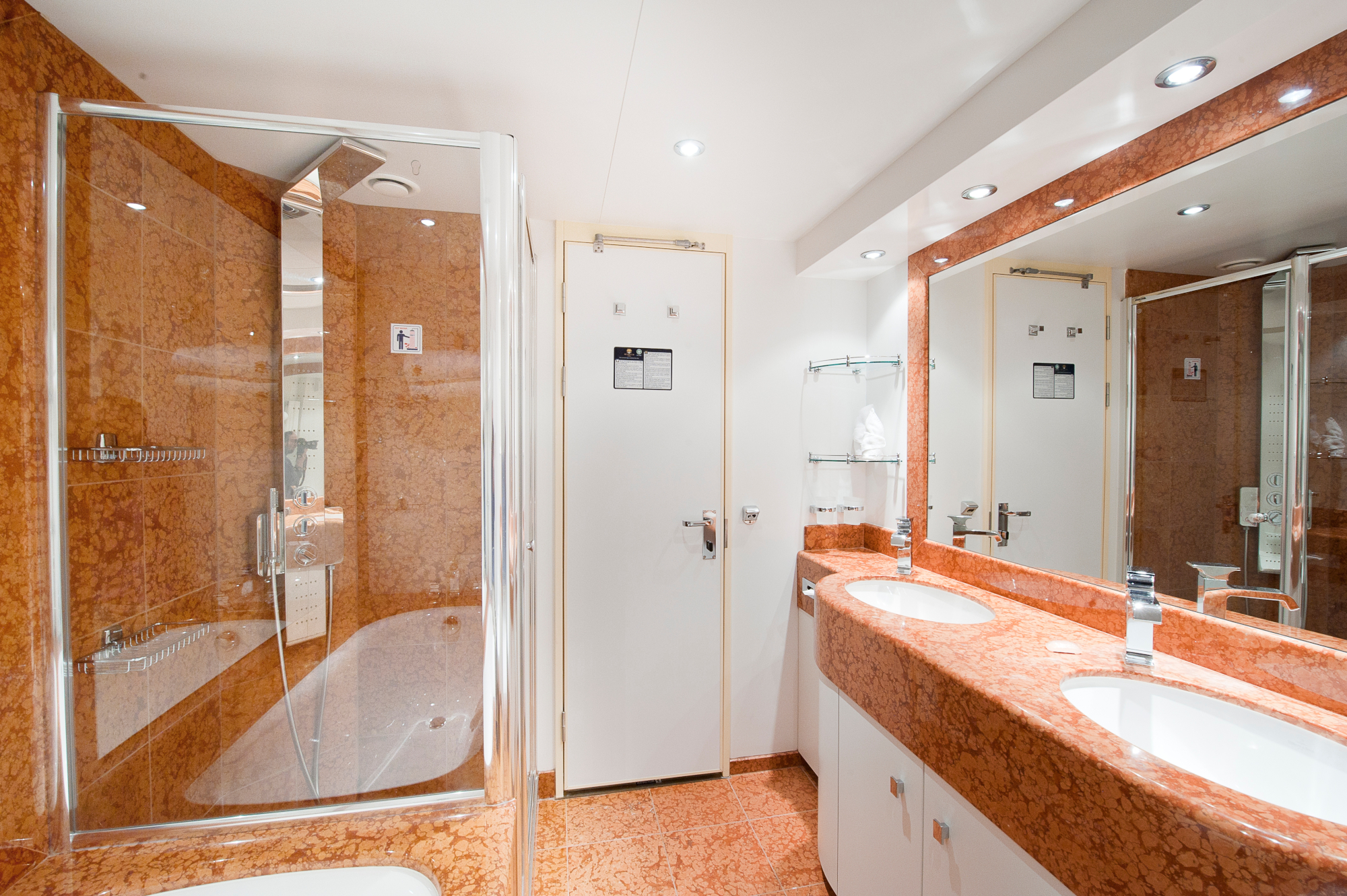 MSC Splendida 33