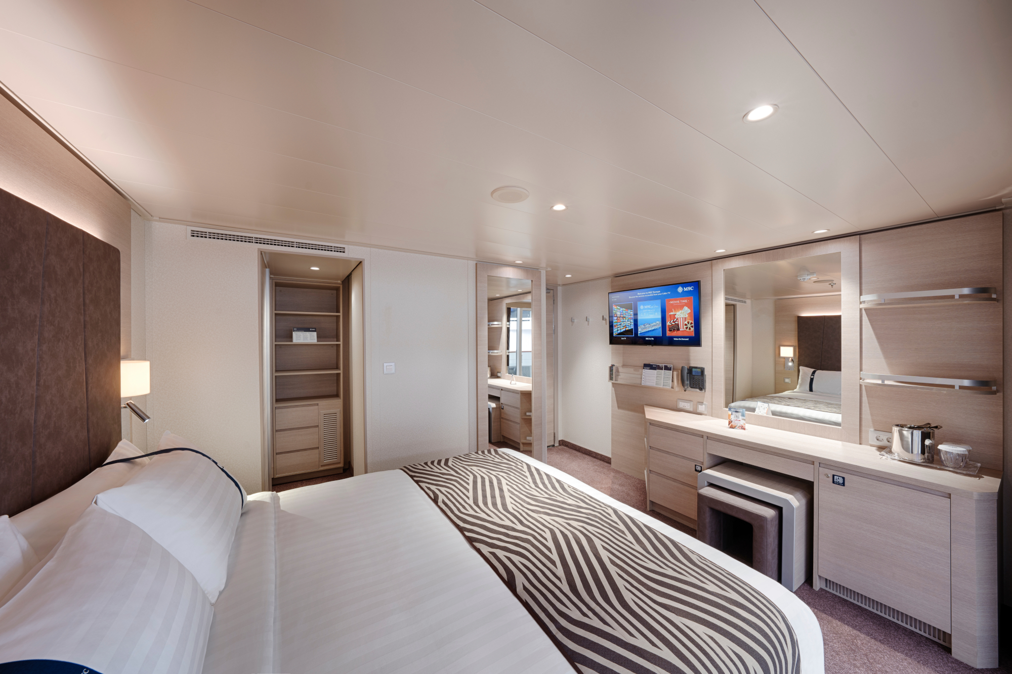 MSC World America 70