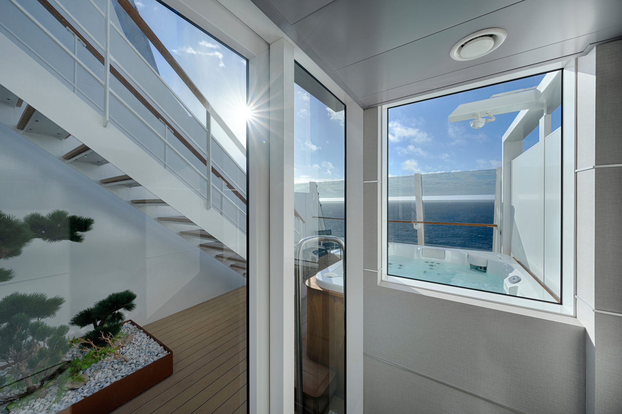 MSC World America 99