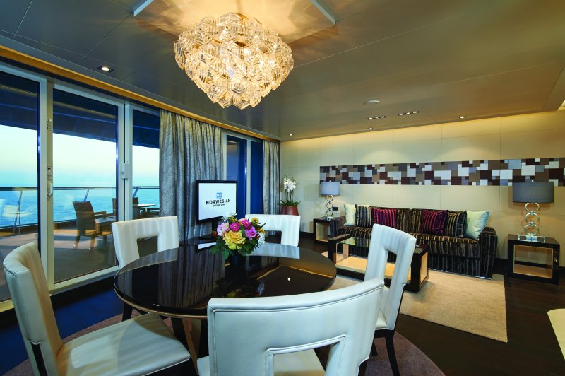 Norwegian Escape 36