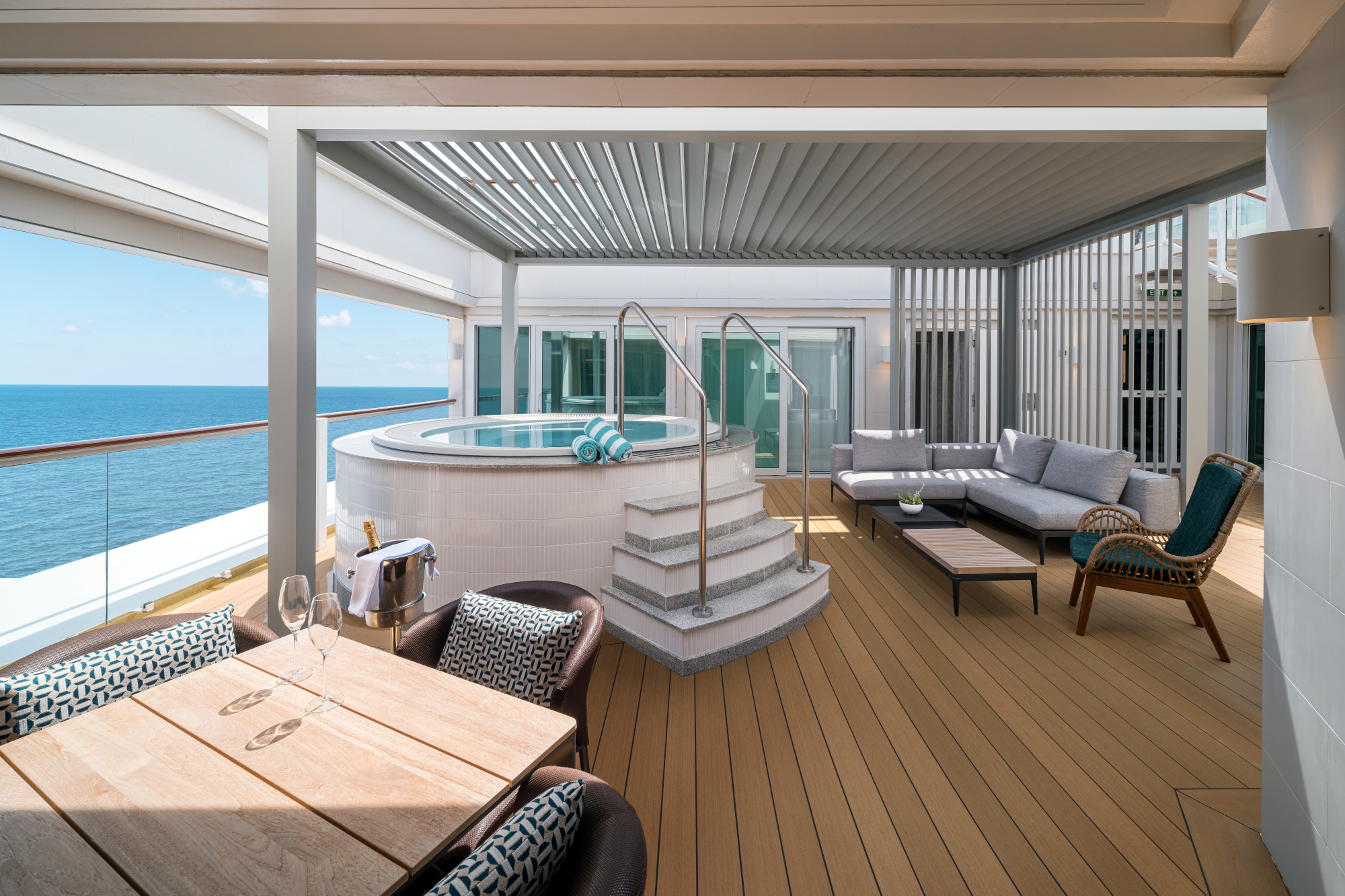 Norwegian Gem 62