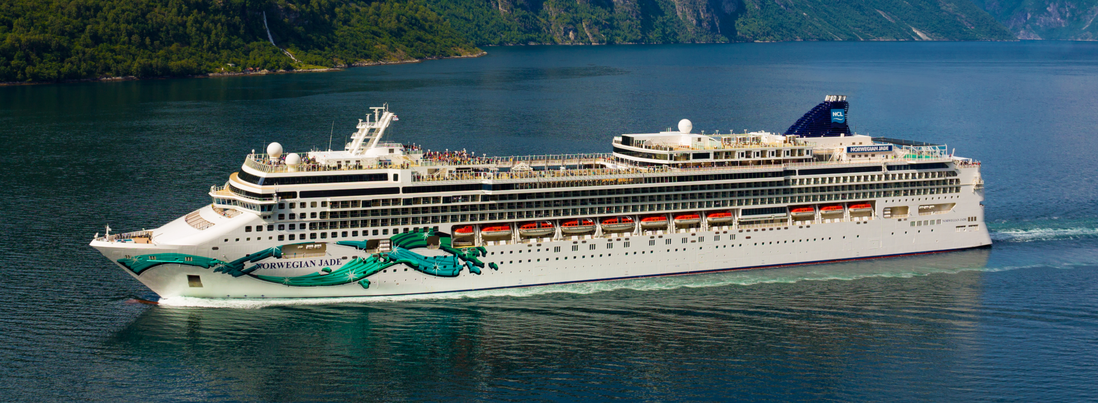 Norwegian Jade 1