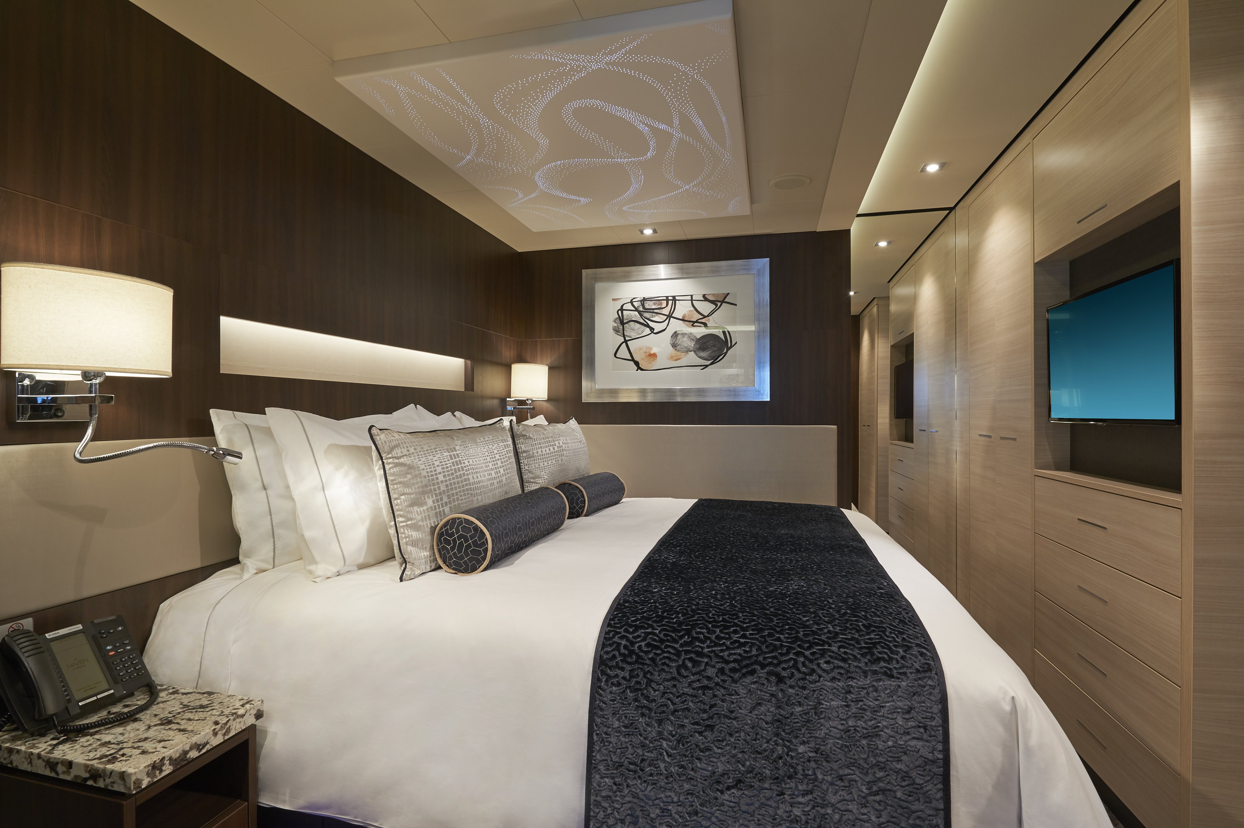 Norwegian Joy 53
