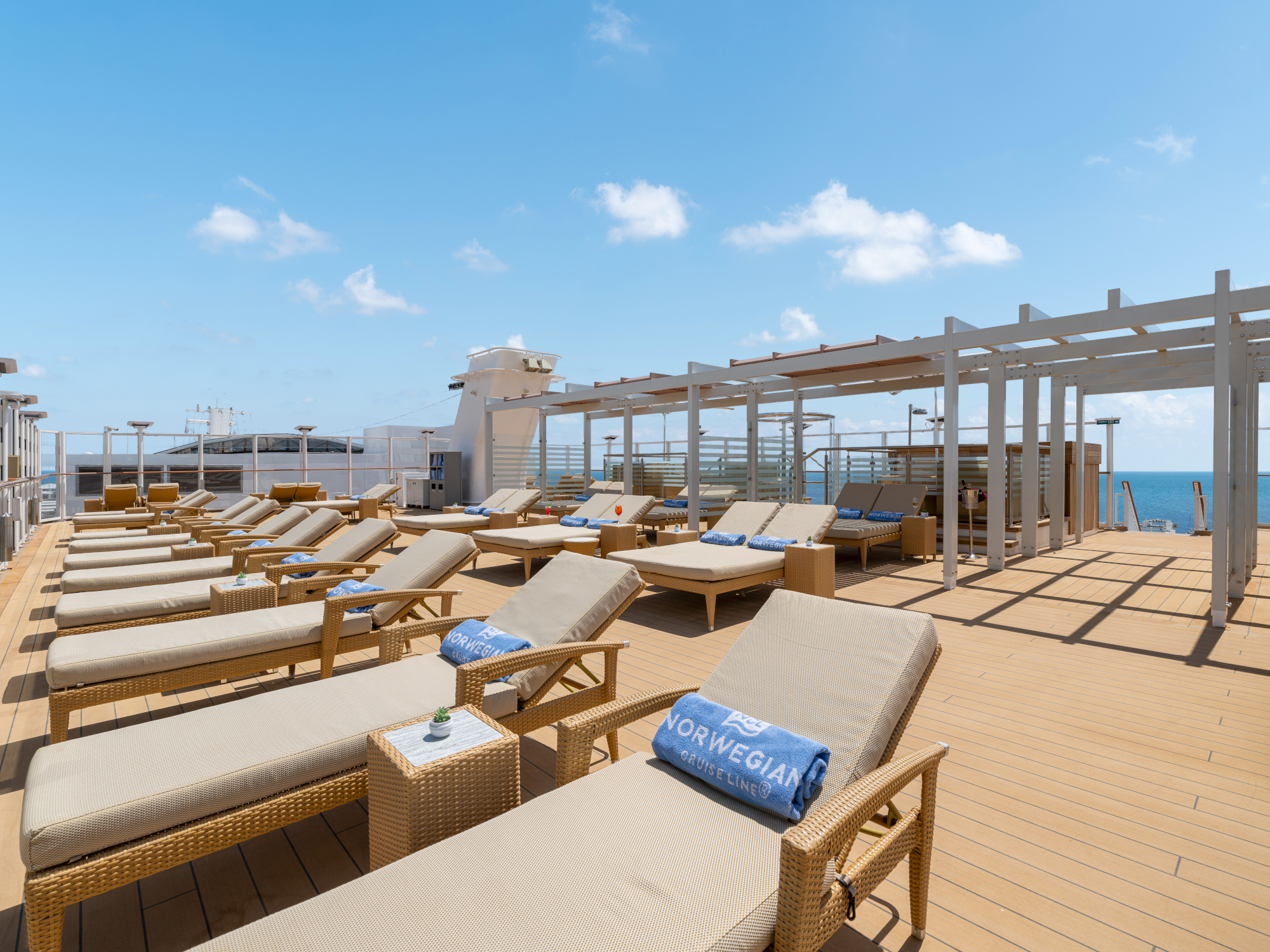 Norwegian Joy 6