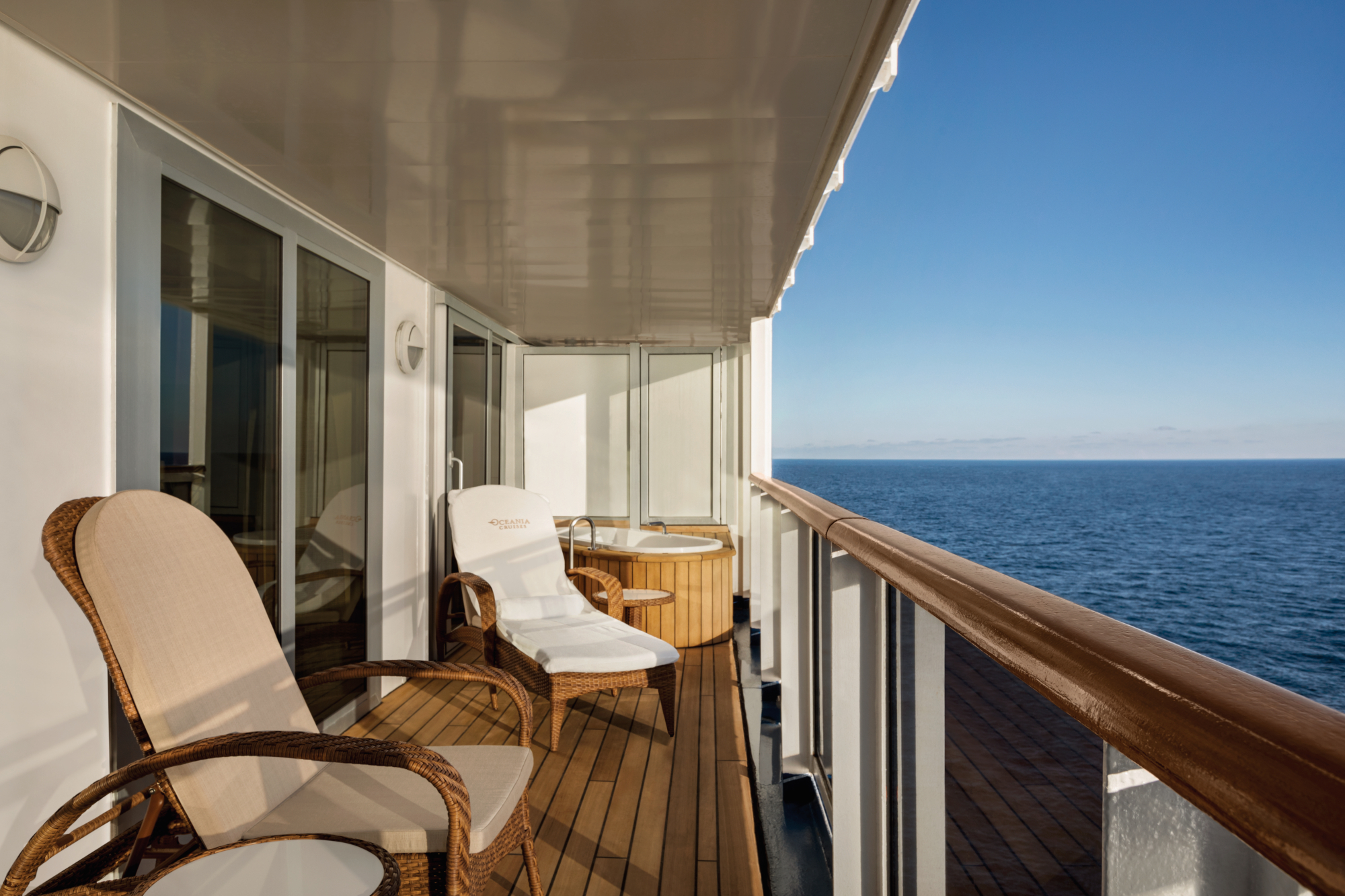 Oceania Riviera 40