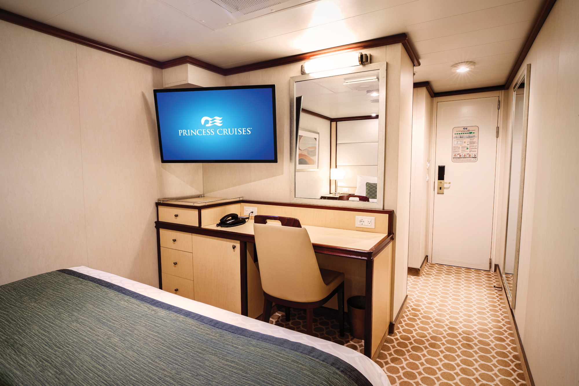 Royal Princess 18