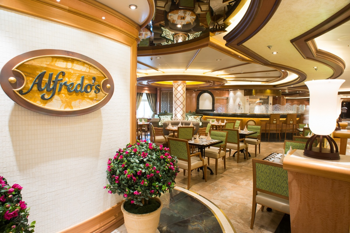 Royal Princess 6