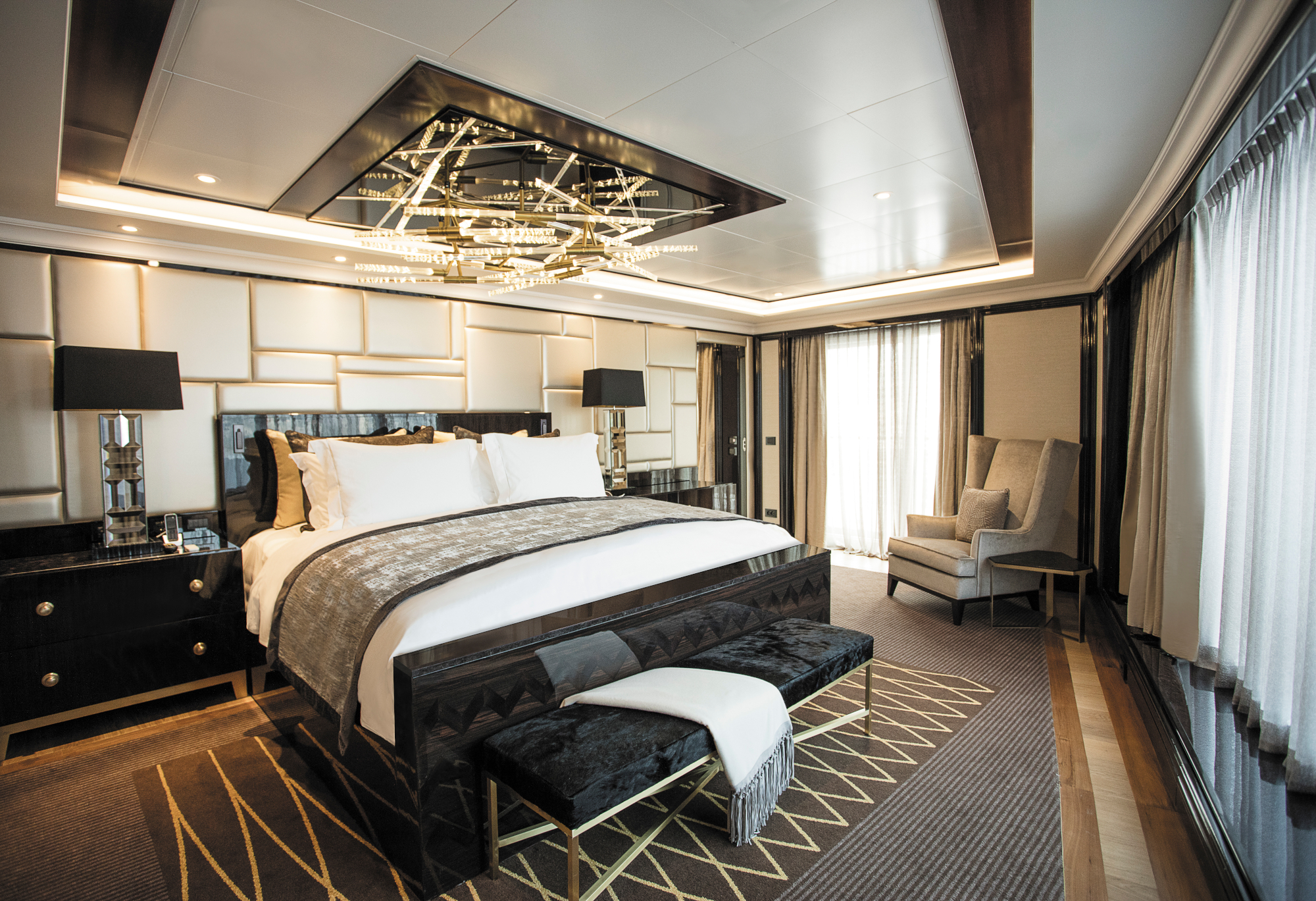 Seven Seas Explorer 38