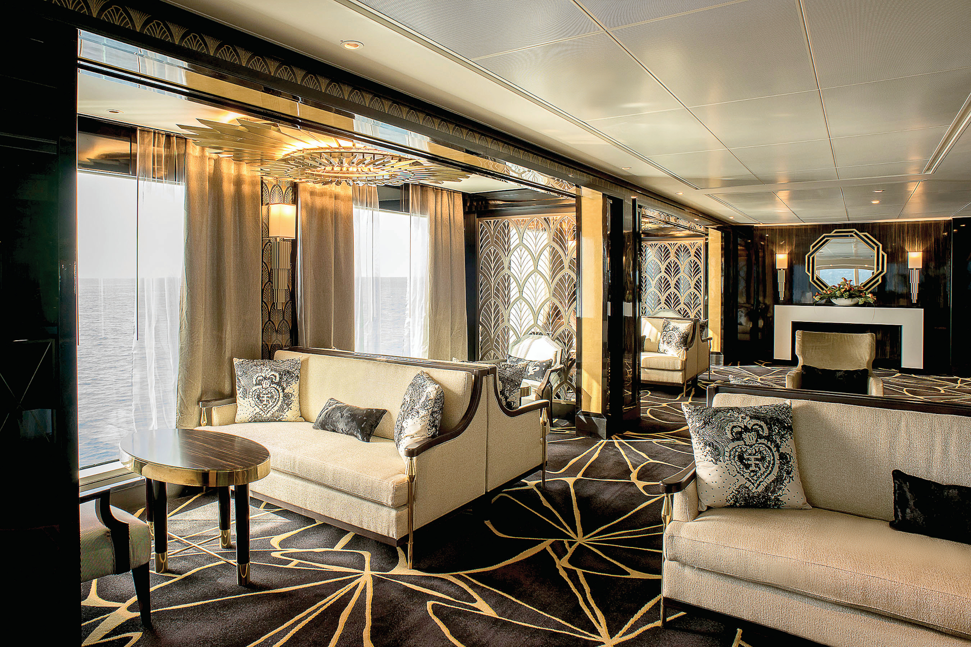 Seven Seas Explorer 18