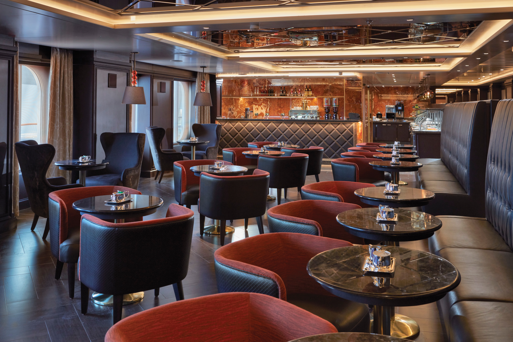 Seven Seas Explorer 10