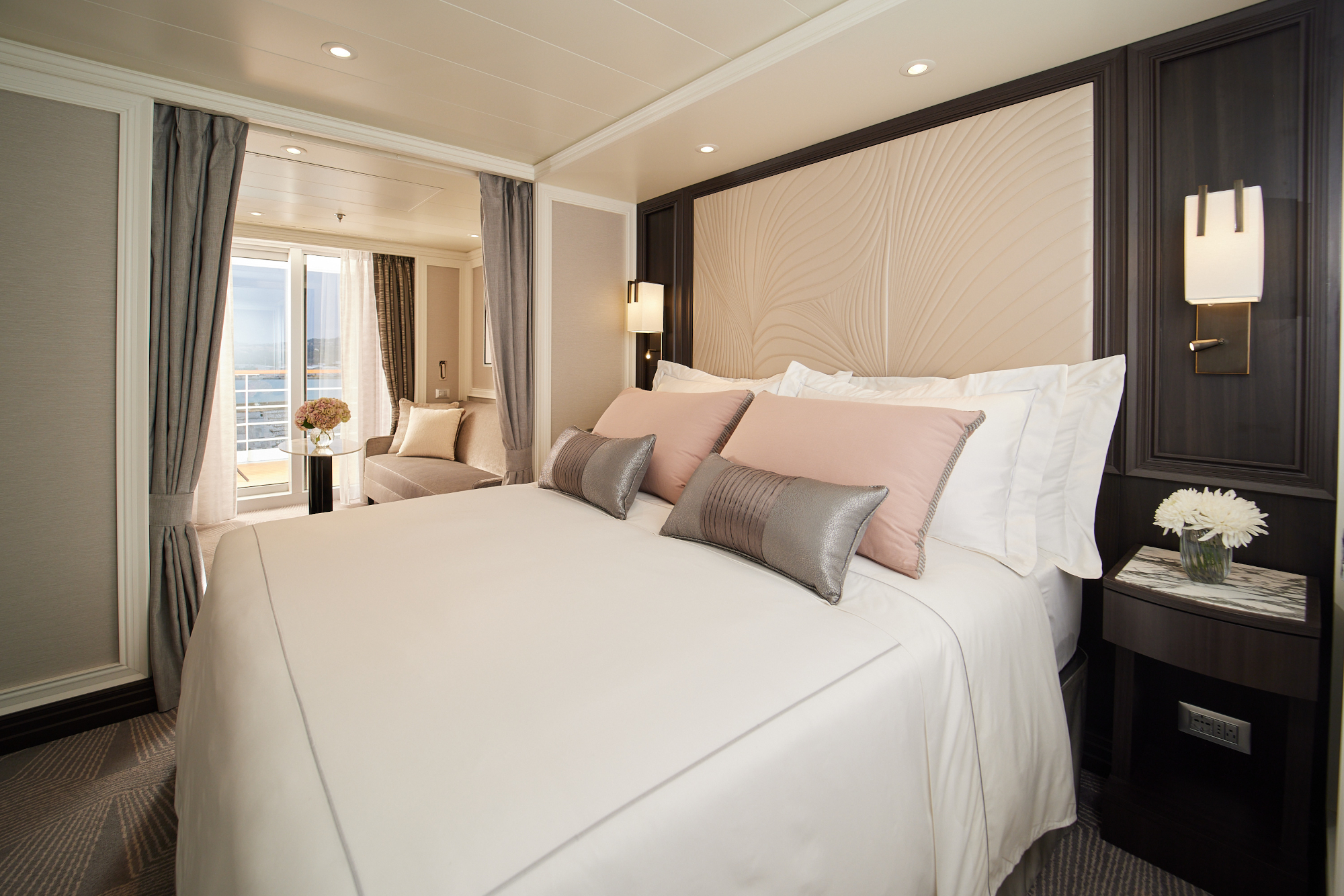 Seven Seas Grandeur 19