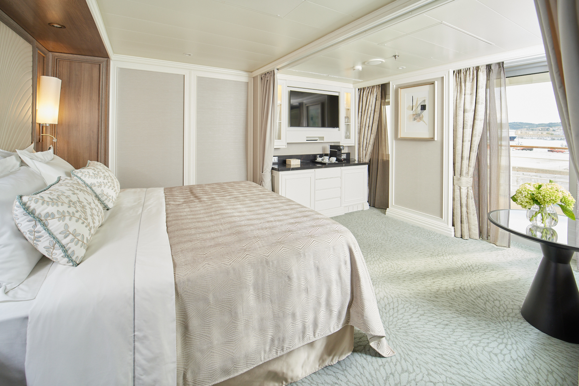Seven Seas Grandeur 22