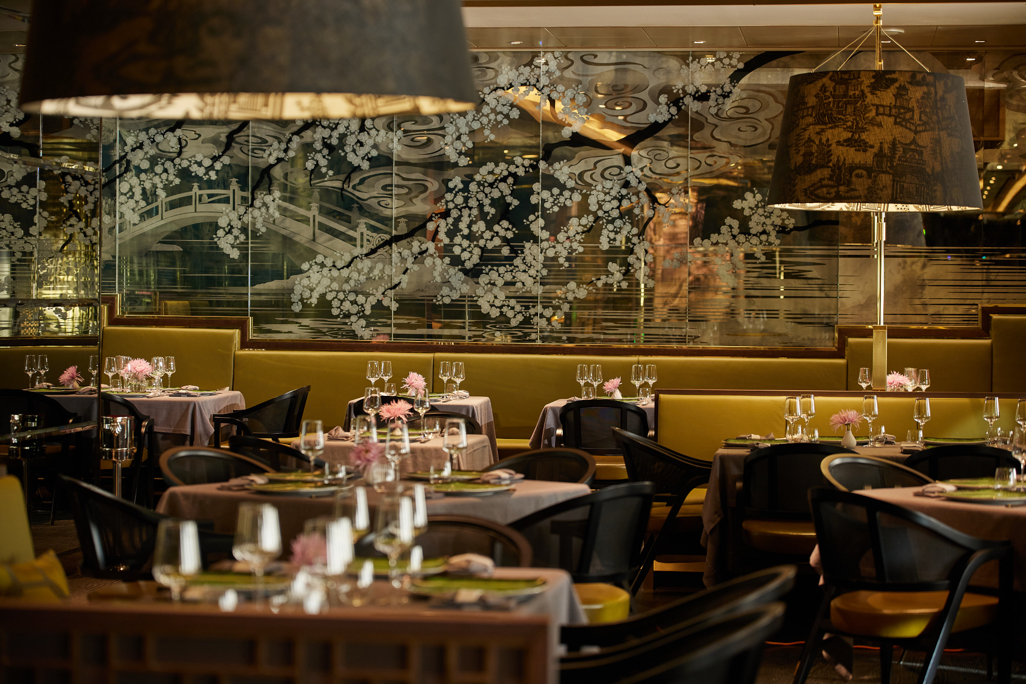 Seven Seas Grandeur 10