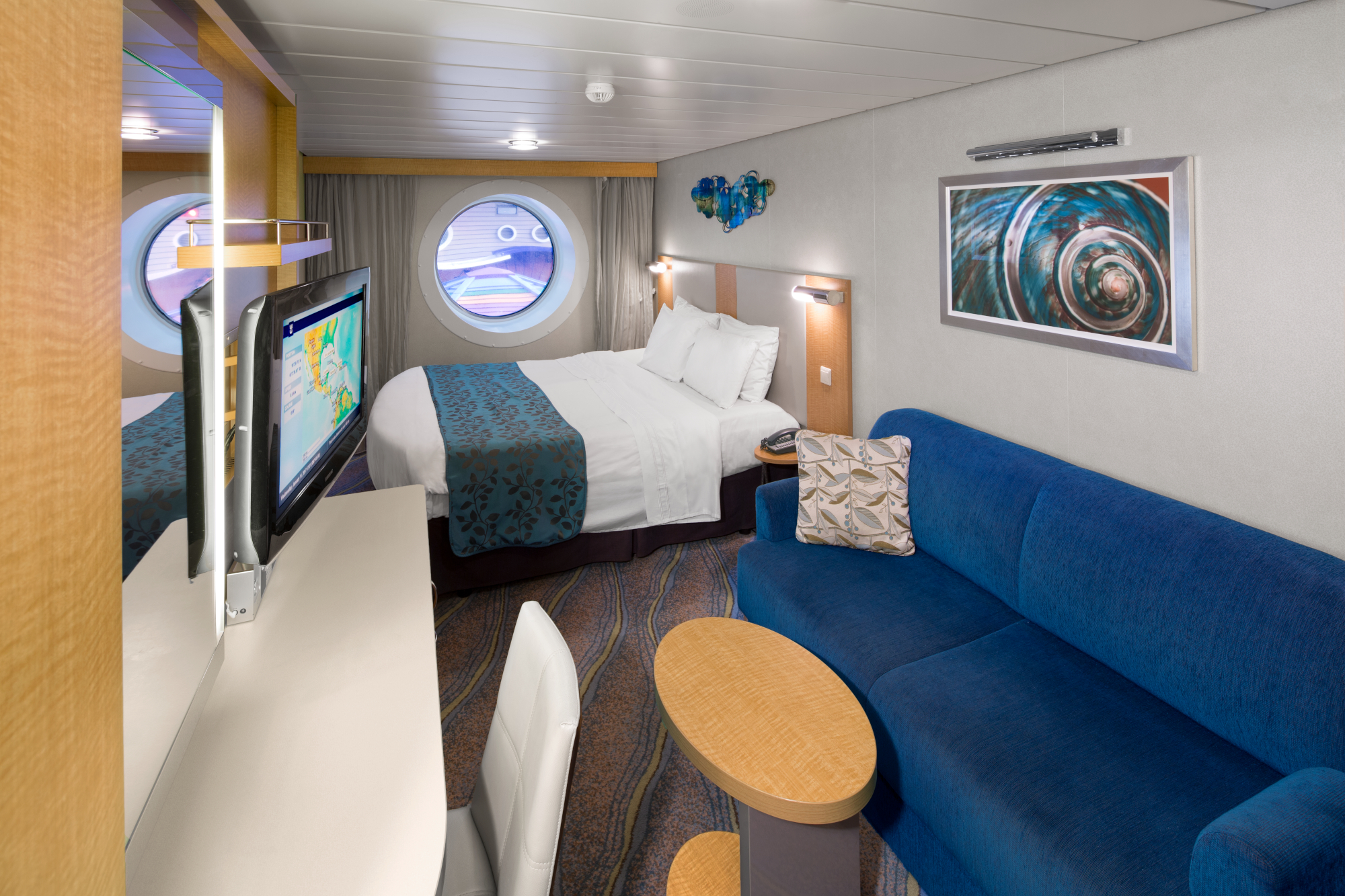 Allure of the Seas 32