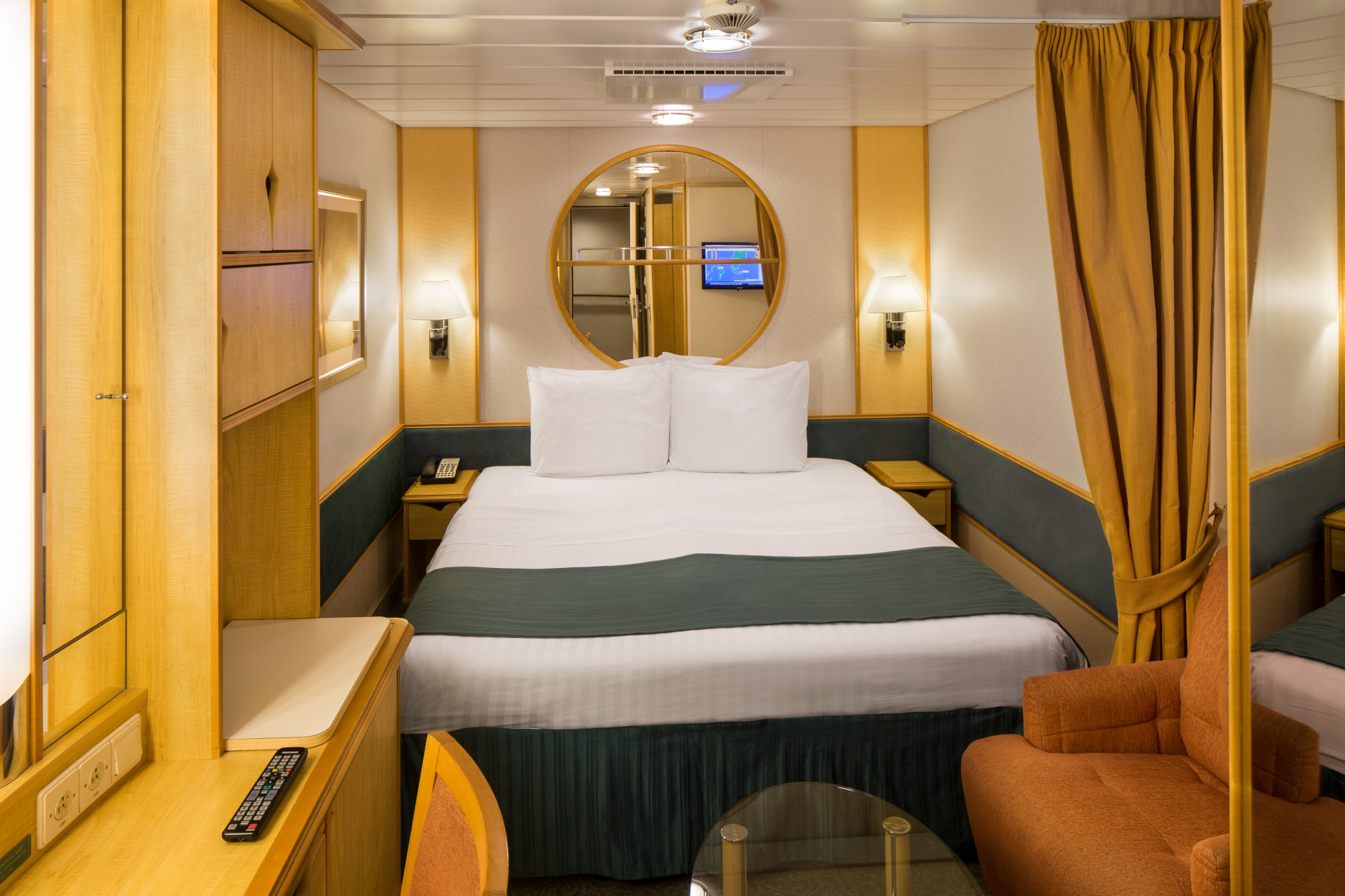 Enchantment of the Seas 12