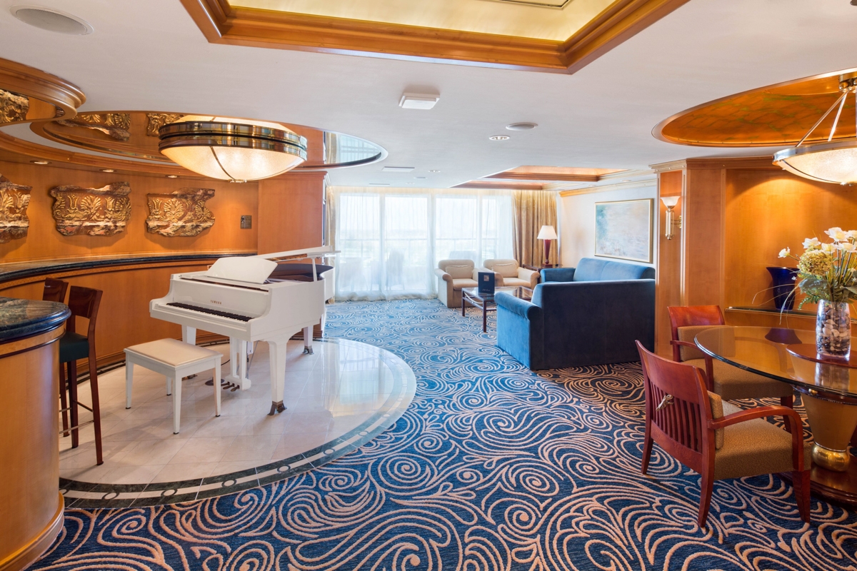 Enchantment of the Seas 32