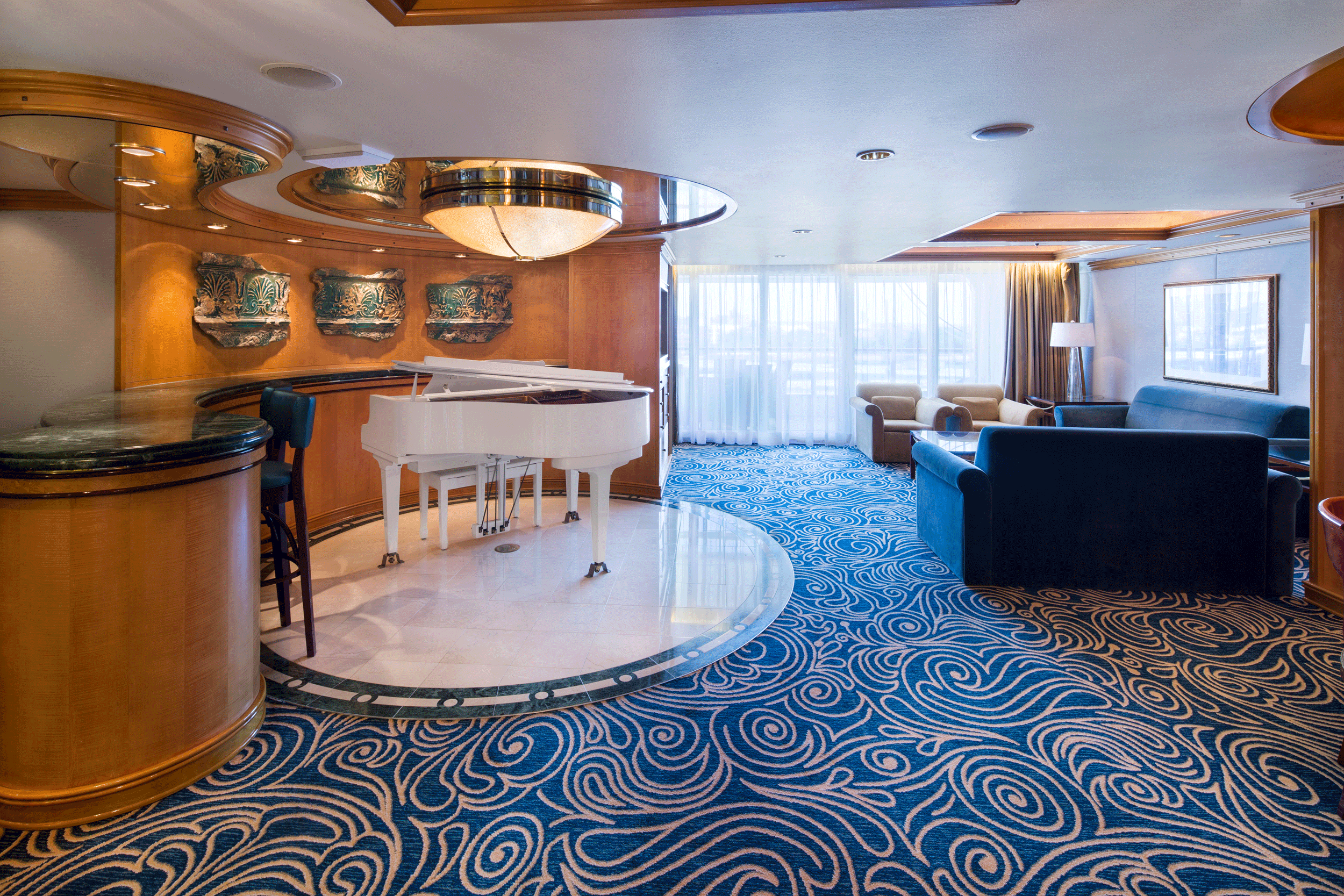 Grandeur of the Seas 38