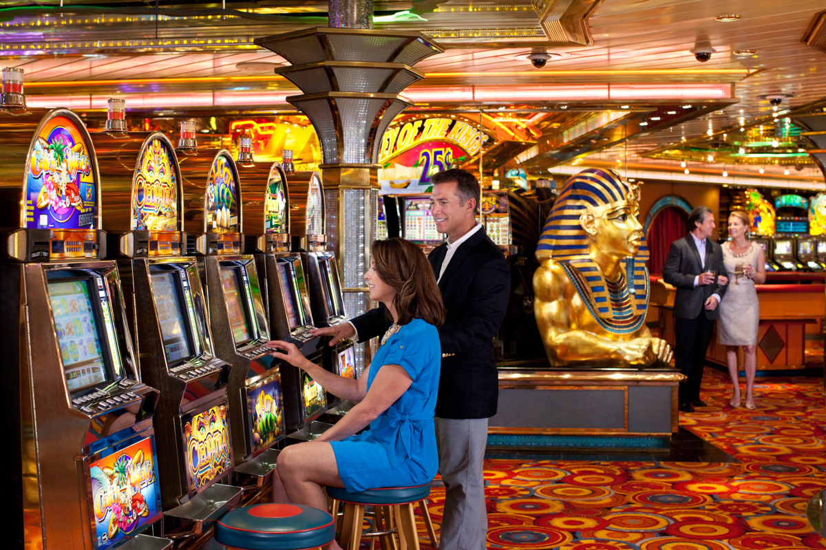 Grandeur of the Seas 16
