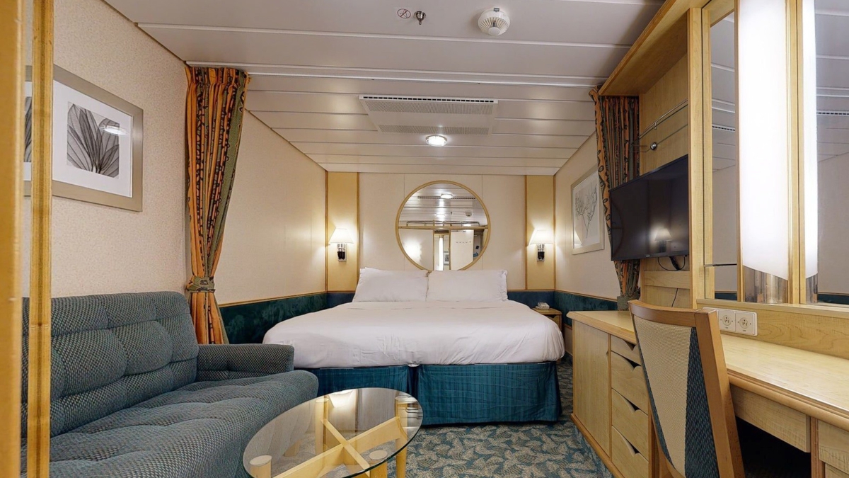 Independence of the Seas 21