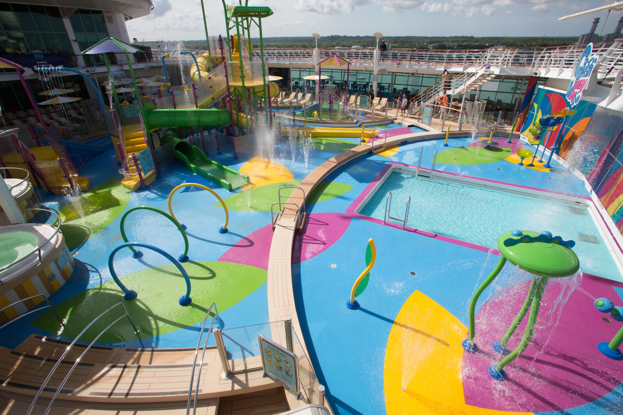 Independence of the Seas 6